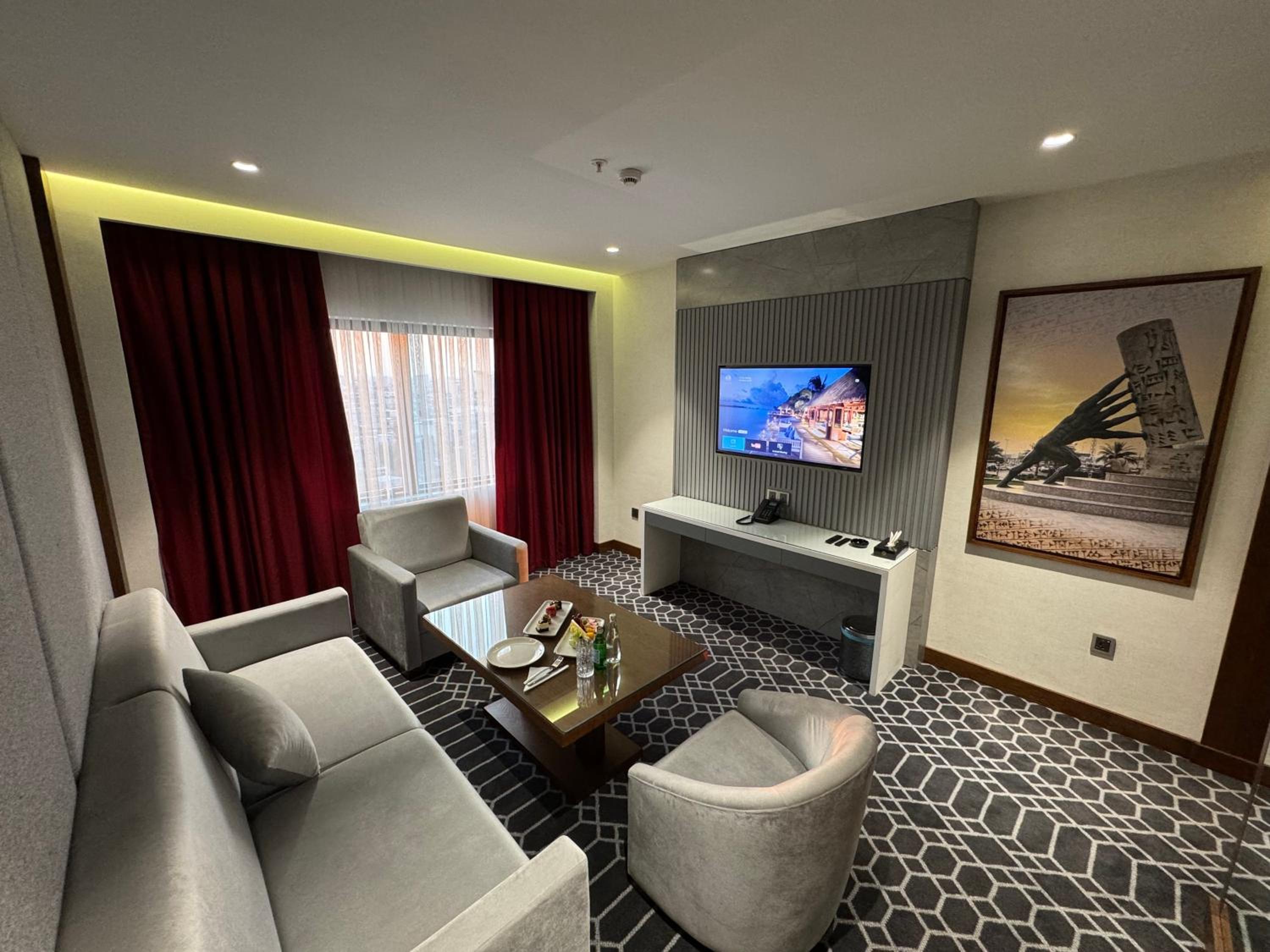 One-Bedroom Suite