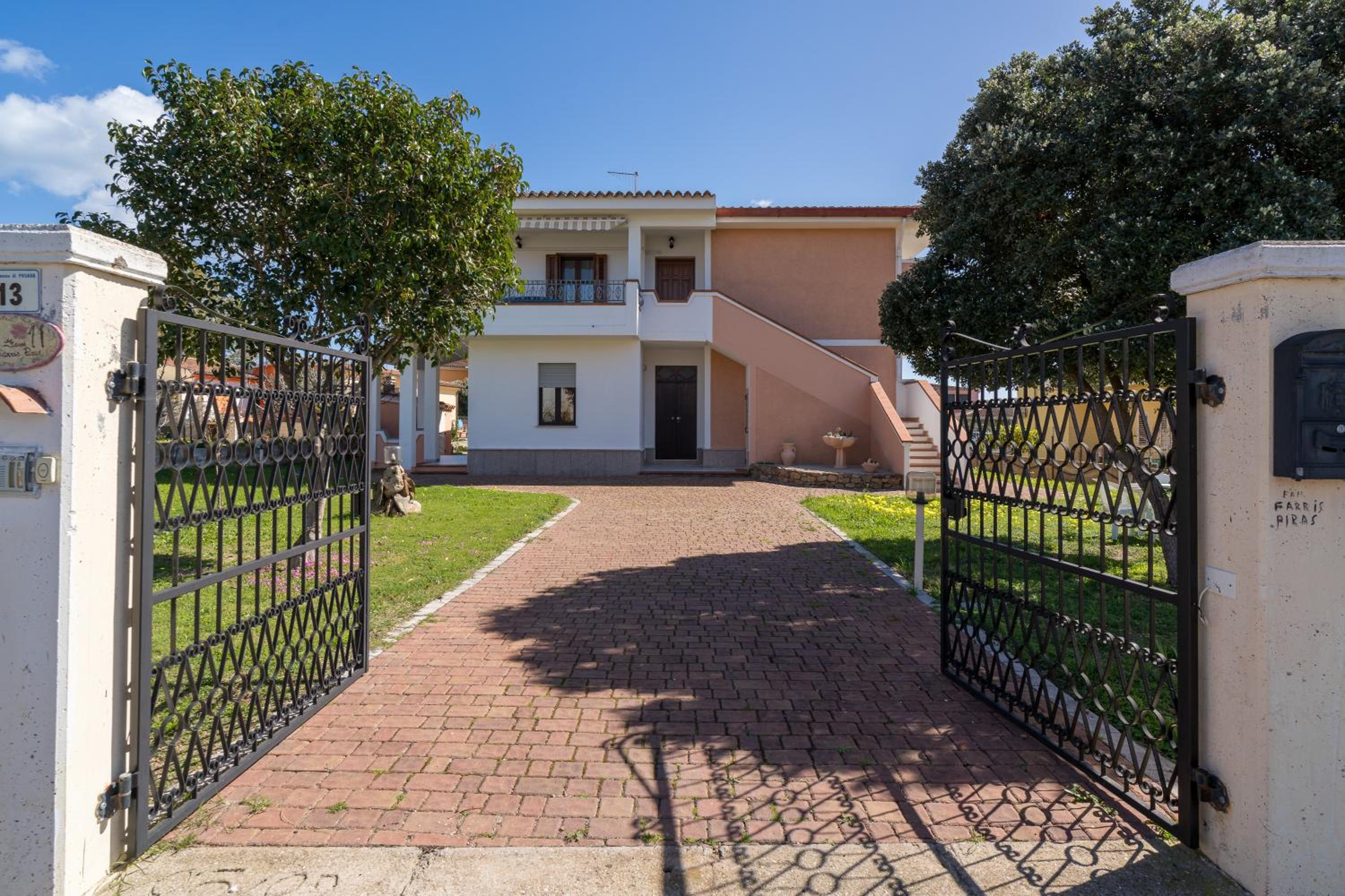 Villa With Garden View photo 2