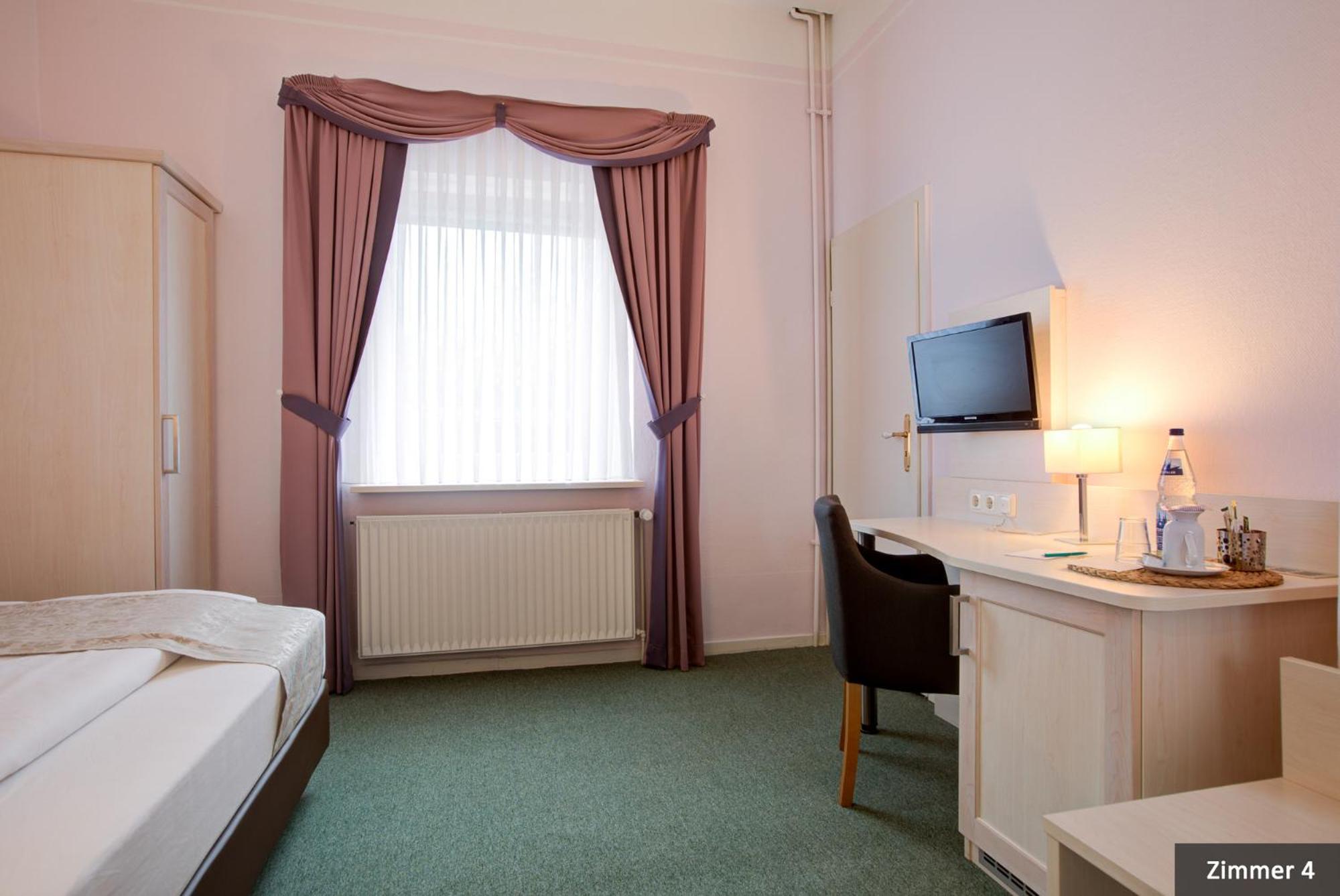 Single Room photo 1