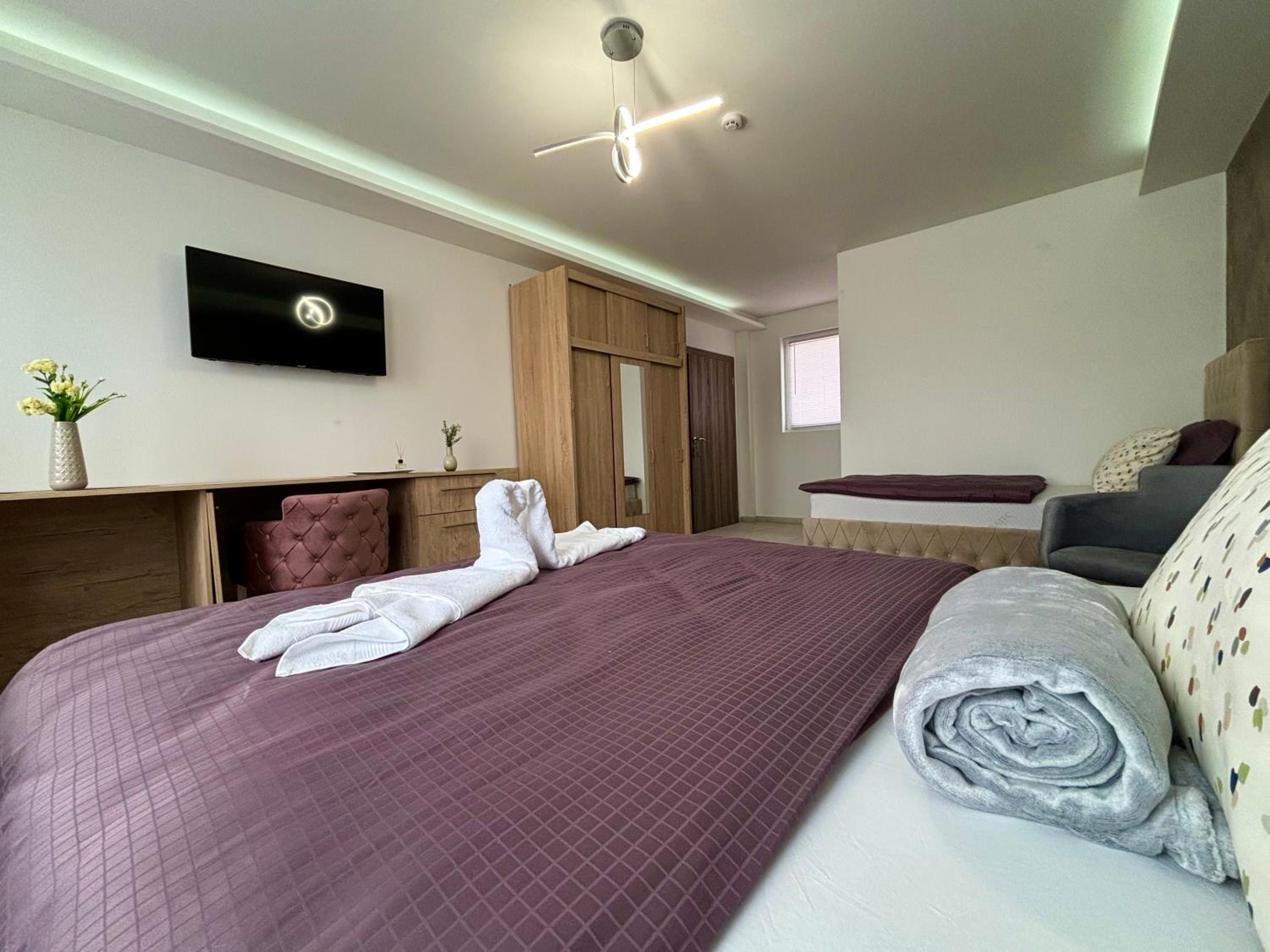 Triple Room