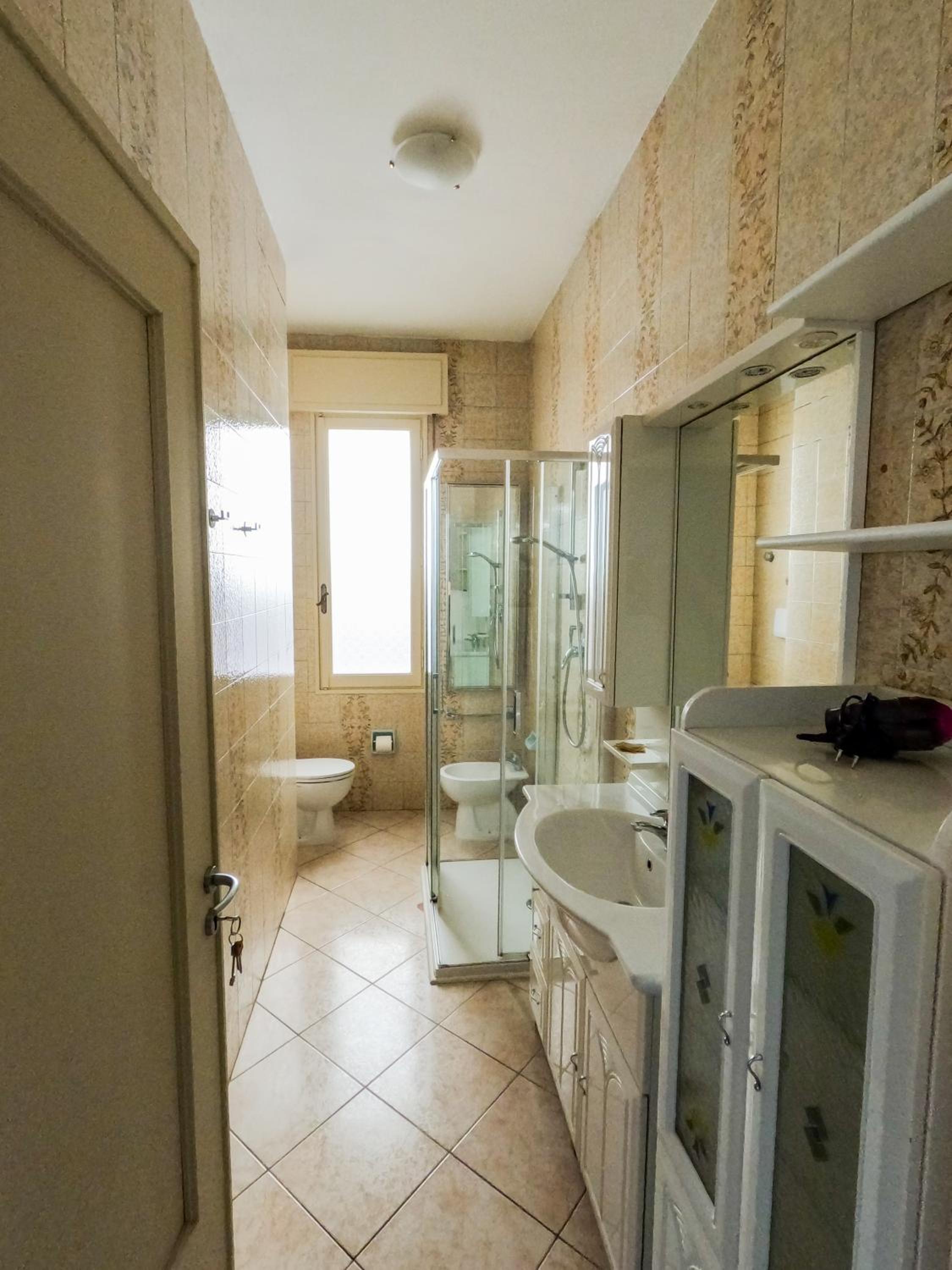Double Room with Private External Bathroom - Photo 3