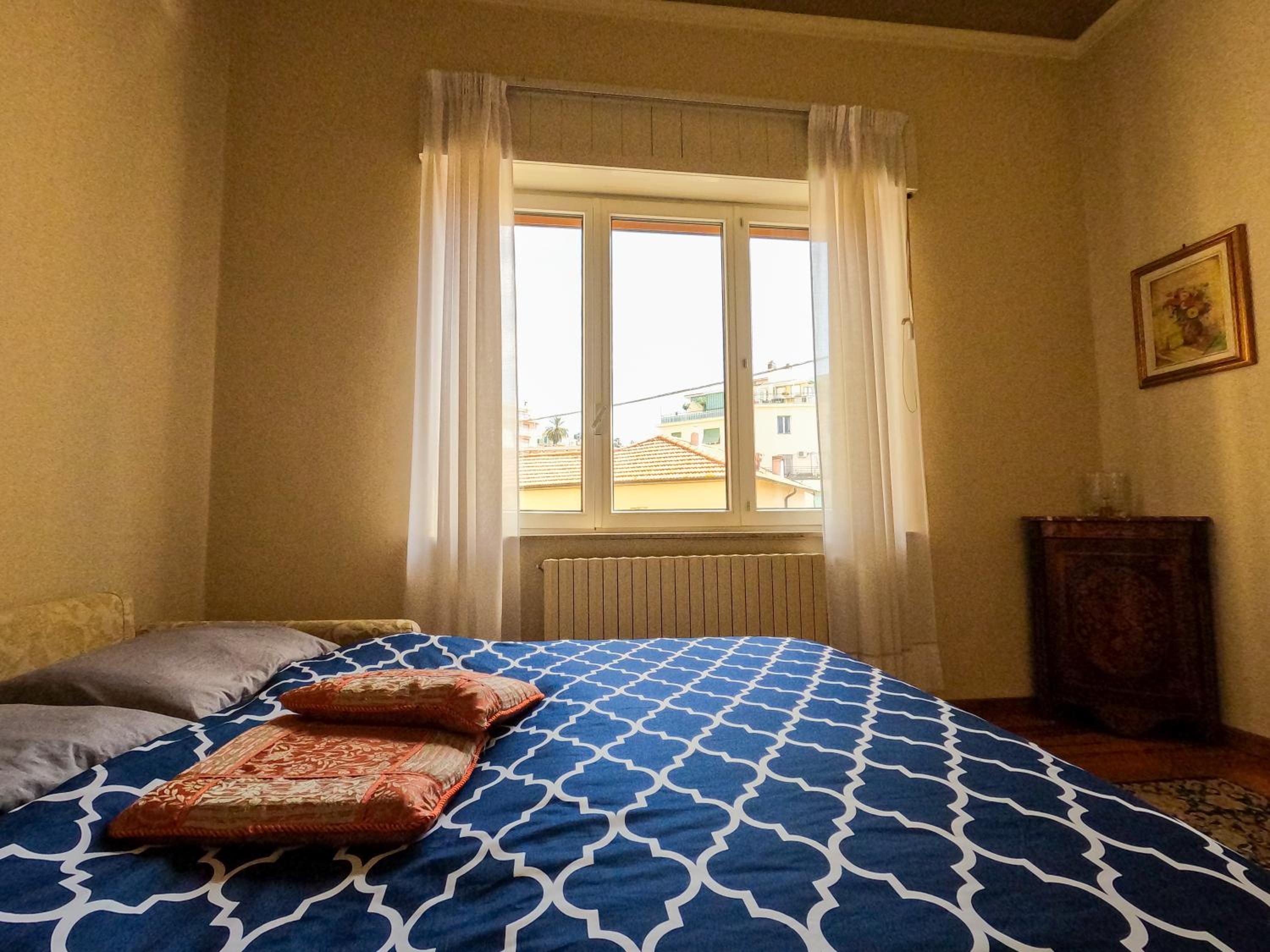 Quadruple Room with Private Bathroom photo 1