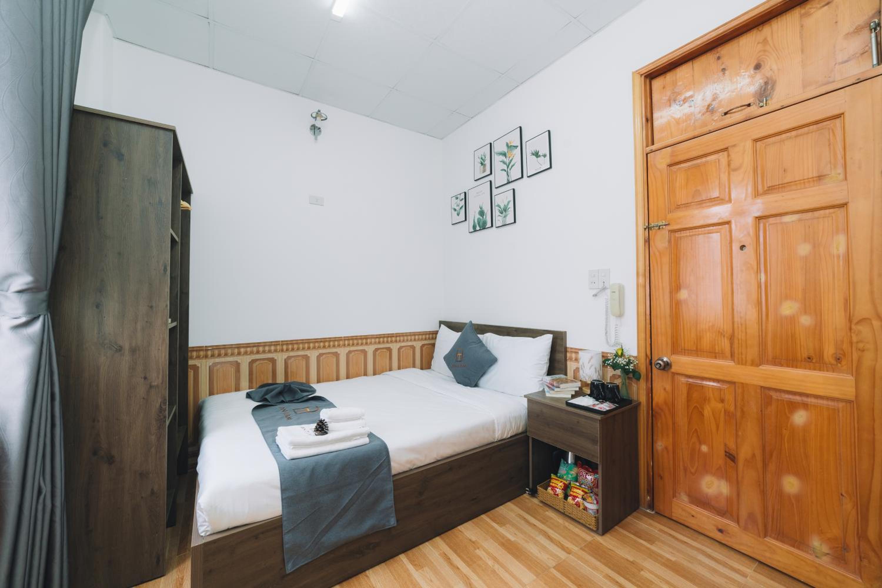 Standard Double Room - Photo 2