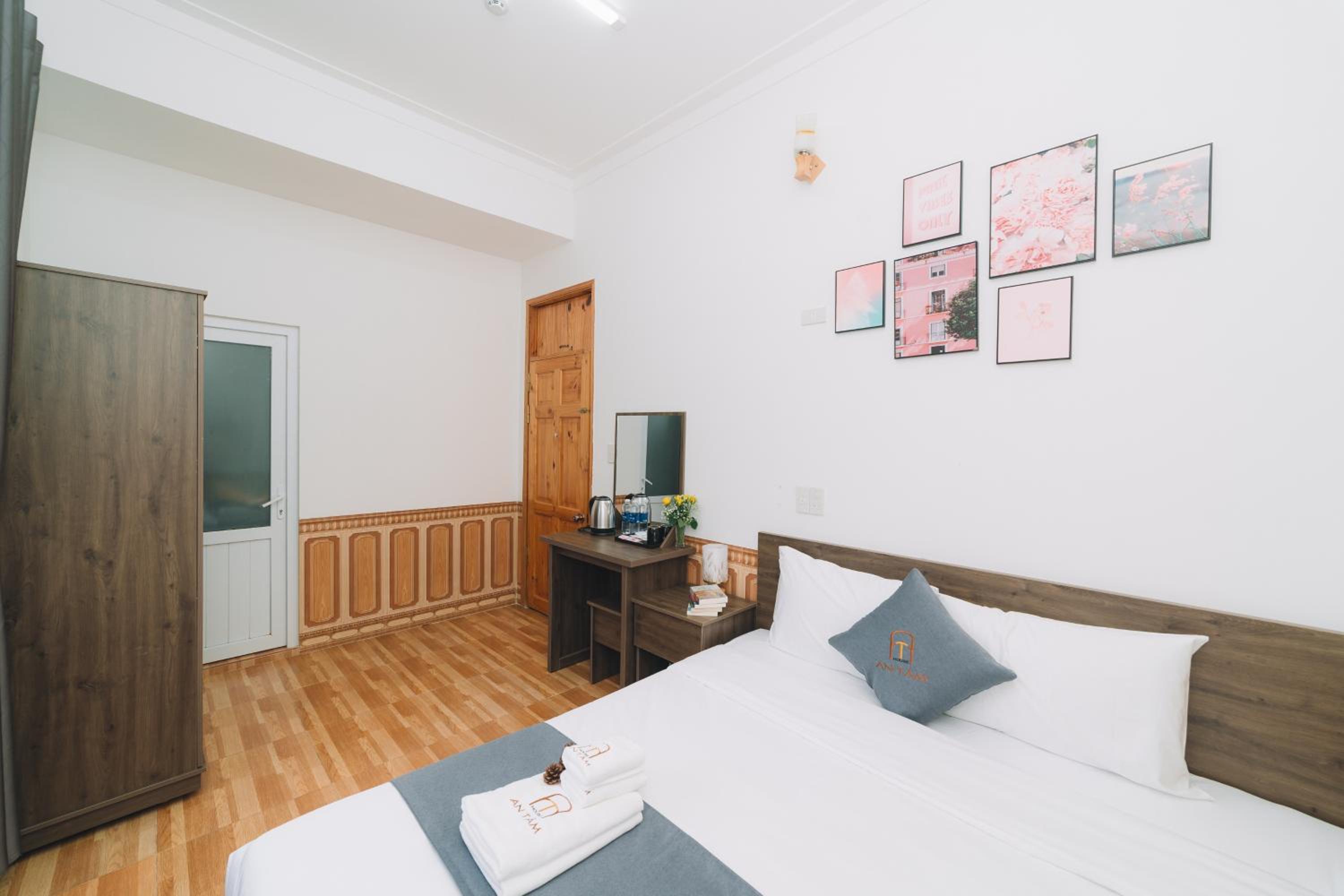 Superior Double Room - Photo 7