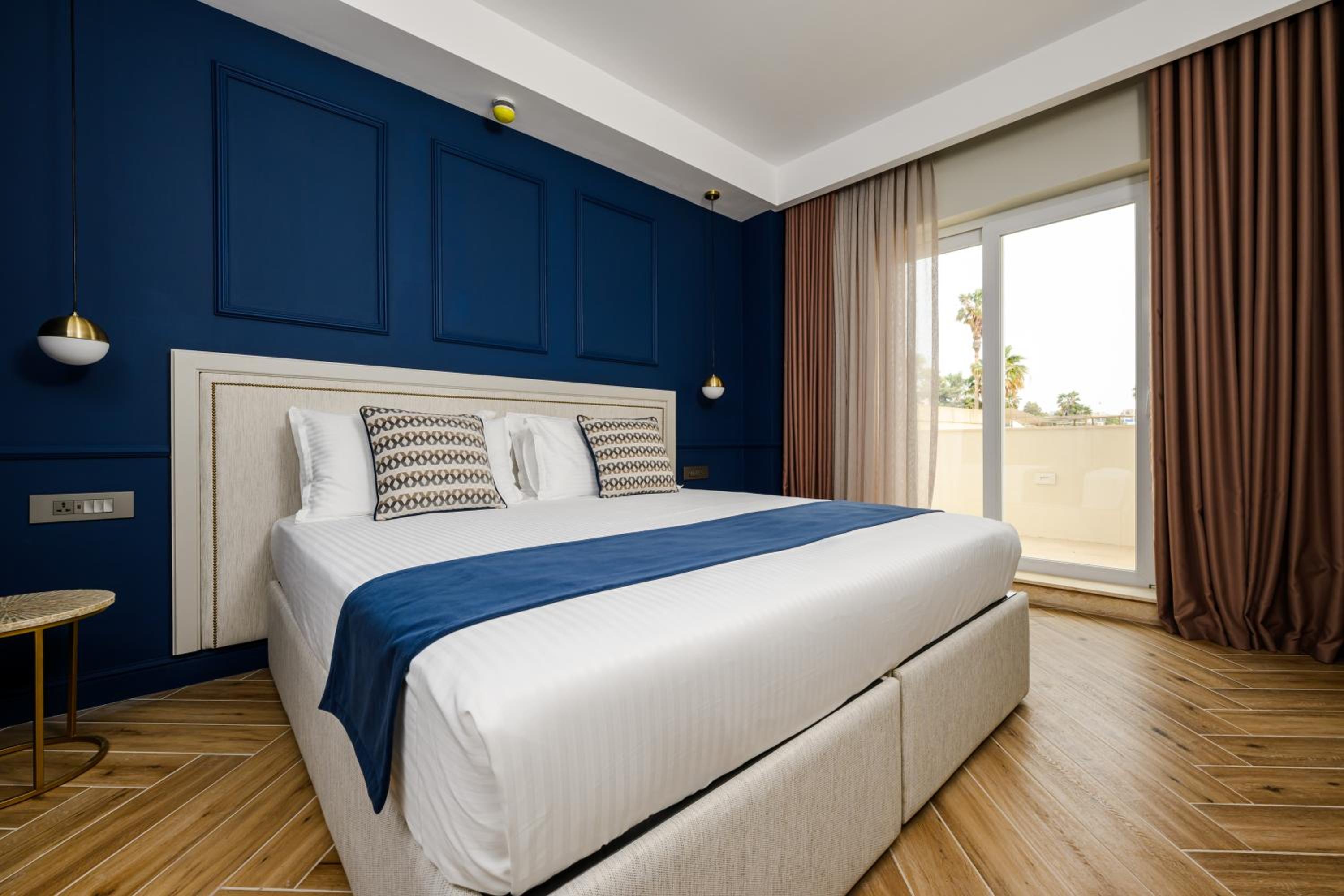 Large Double or Twin Room - Photo 4