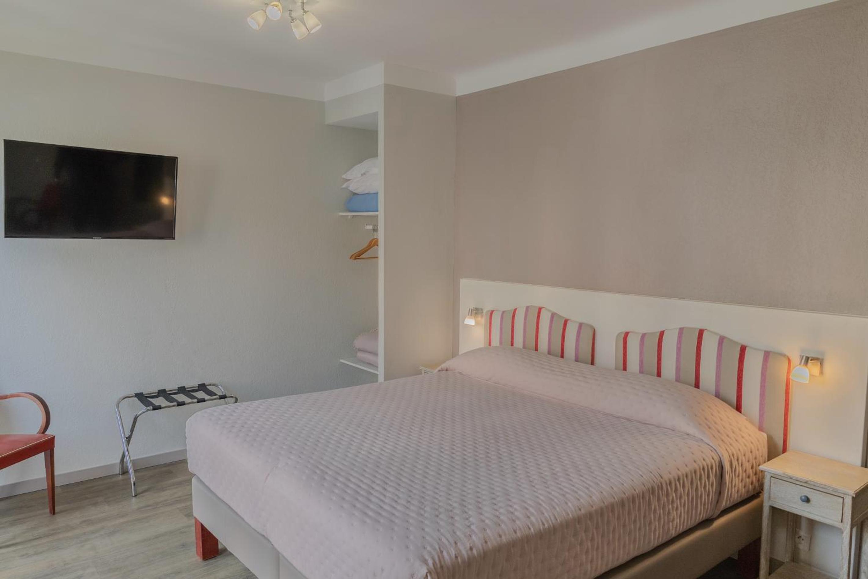 Comfort Double Room - Photo 5