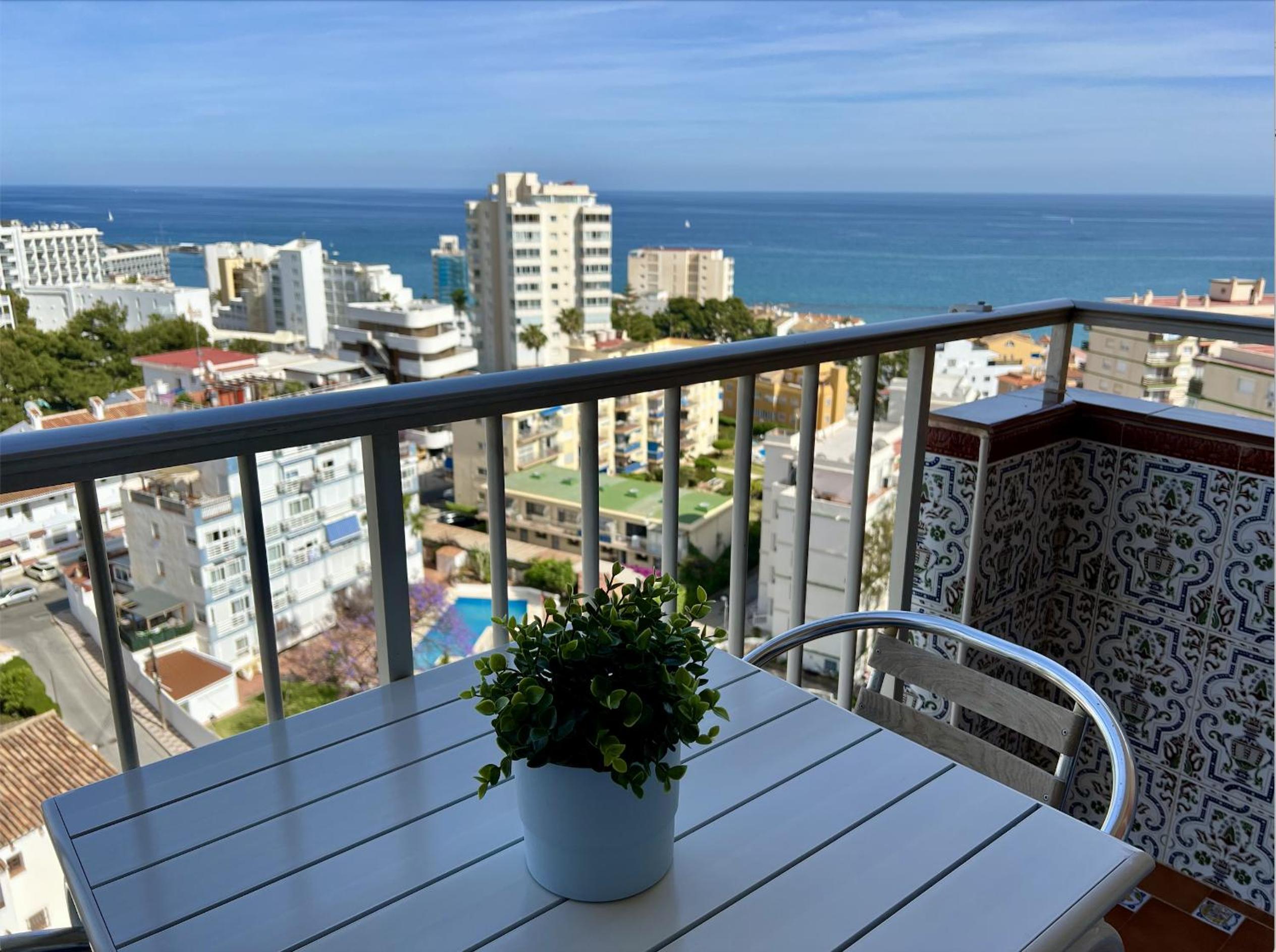 Studio Apartment with Sea View photo 3