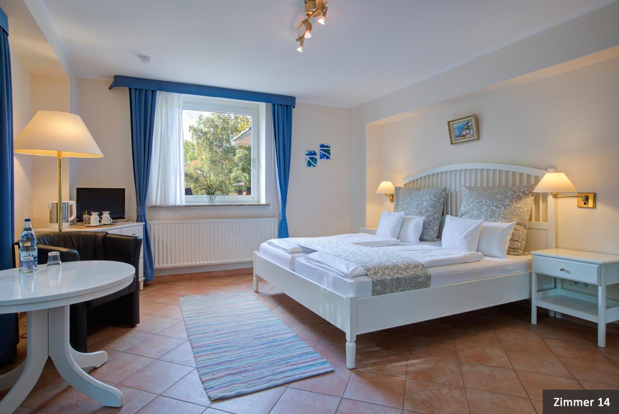 Double Room photo 3