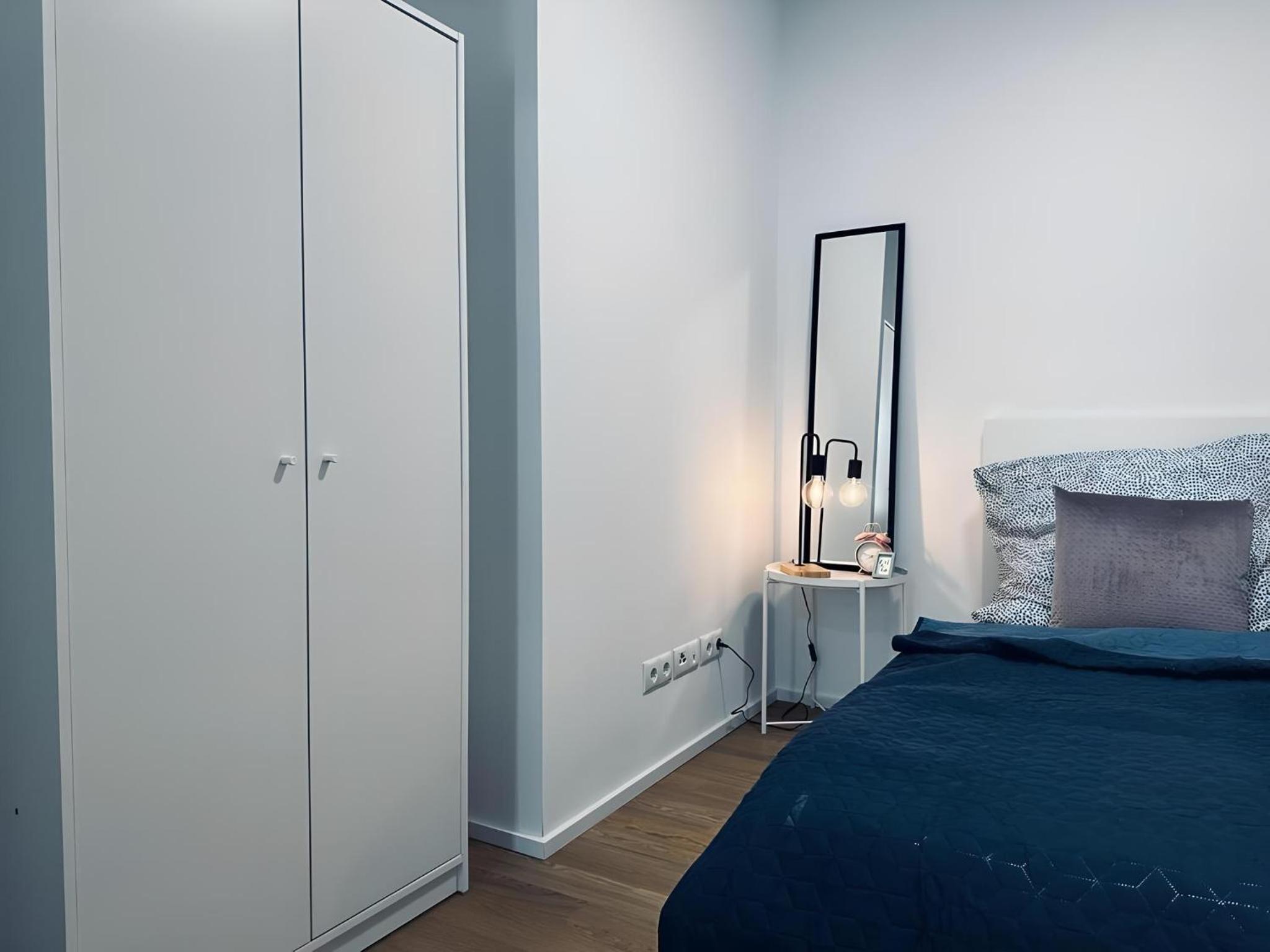 One-Bedroom Apartment photo 2