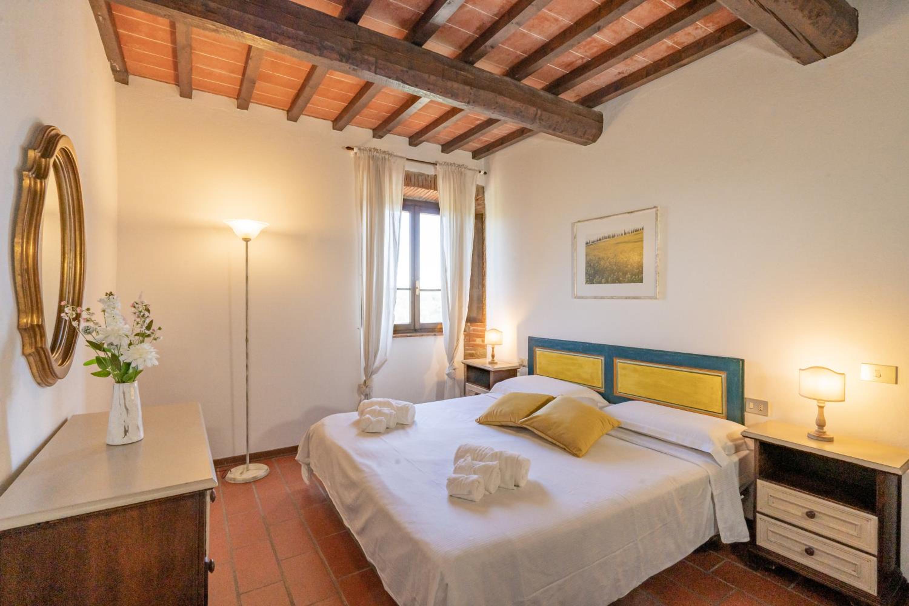 Two-Bedroom Apartment with Garden View (6 Adults)