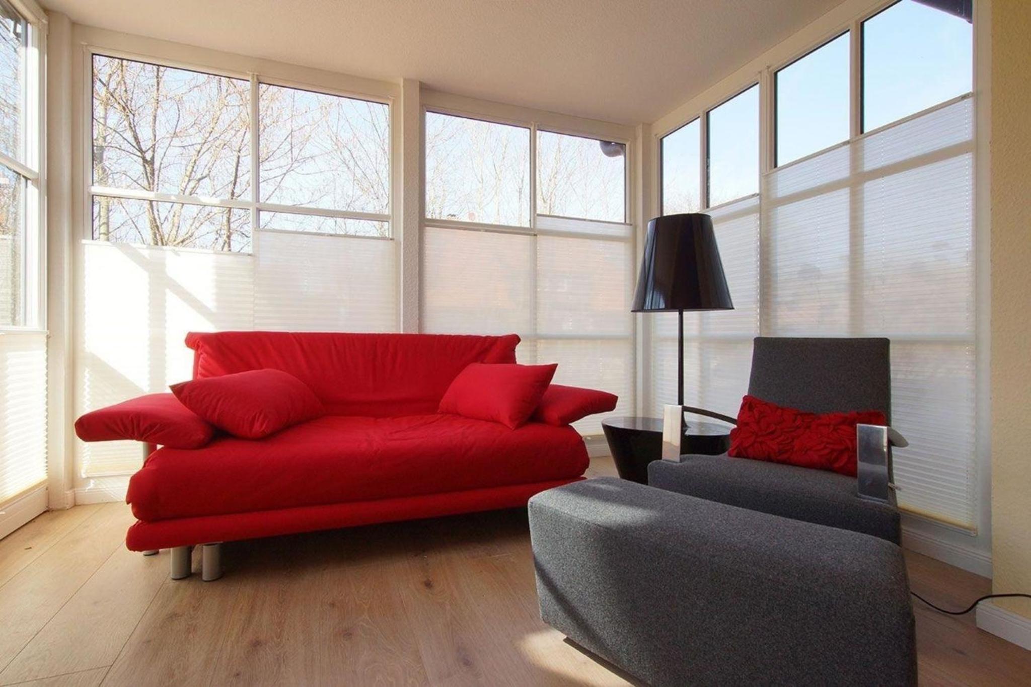 One-Bedroom Apartment photo 3