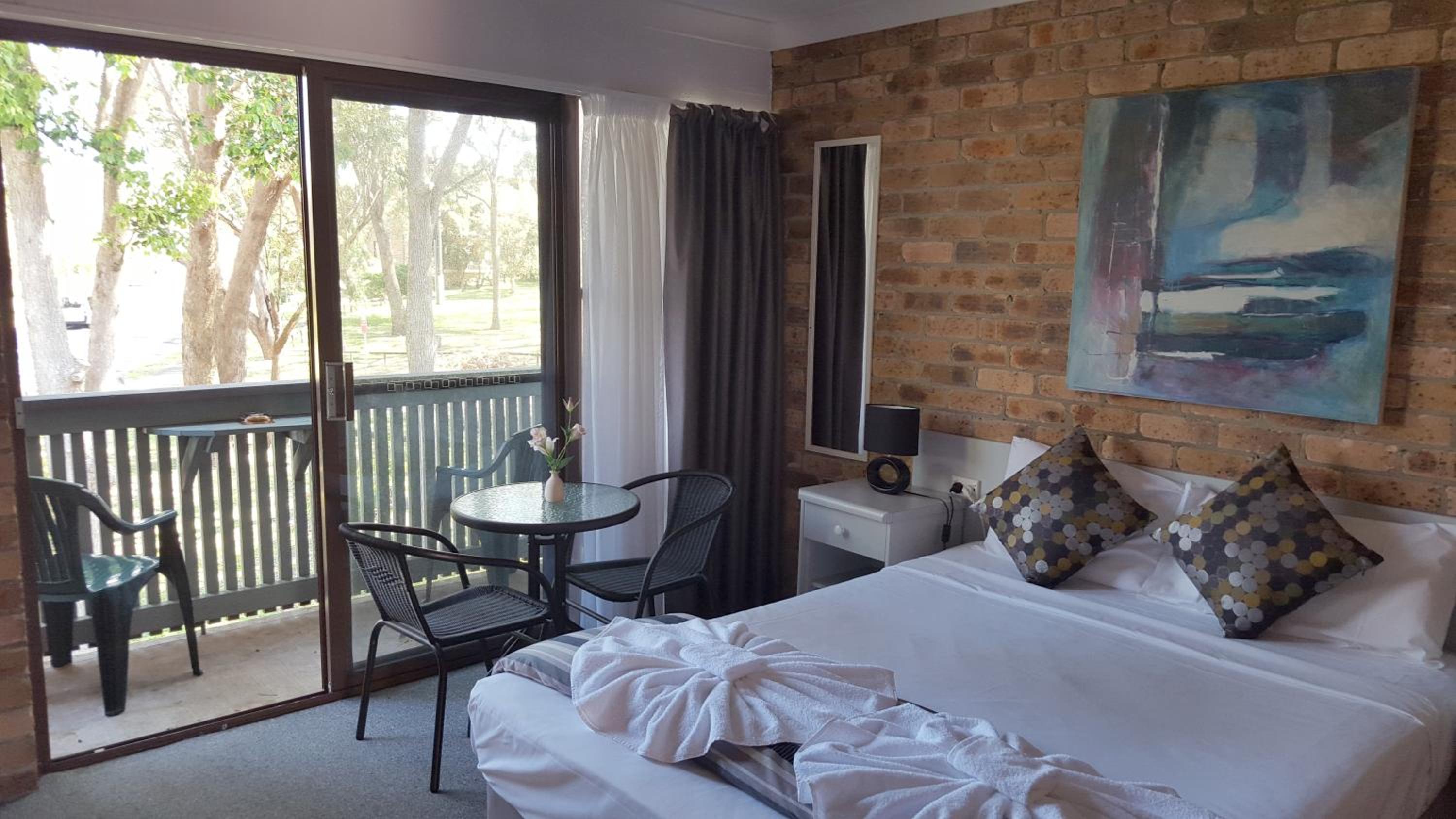 Queen Room - Photo 2
