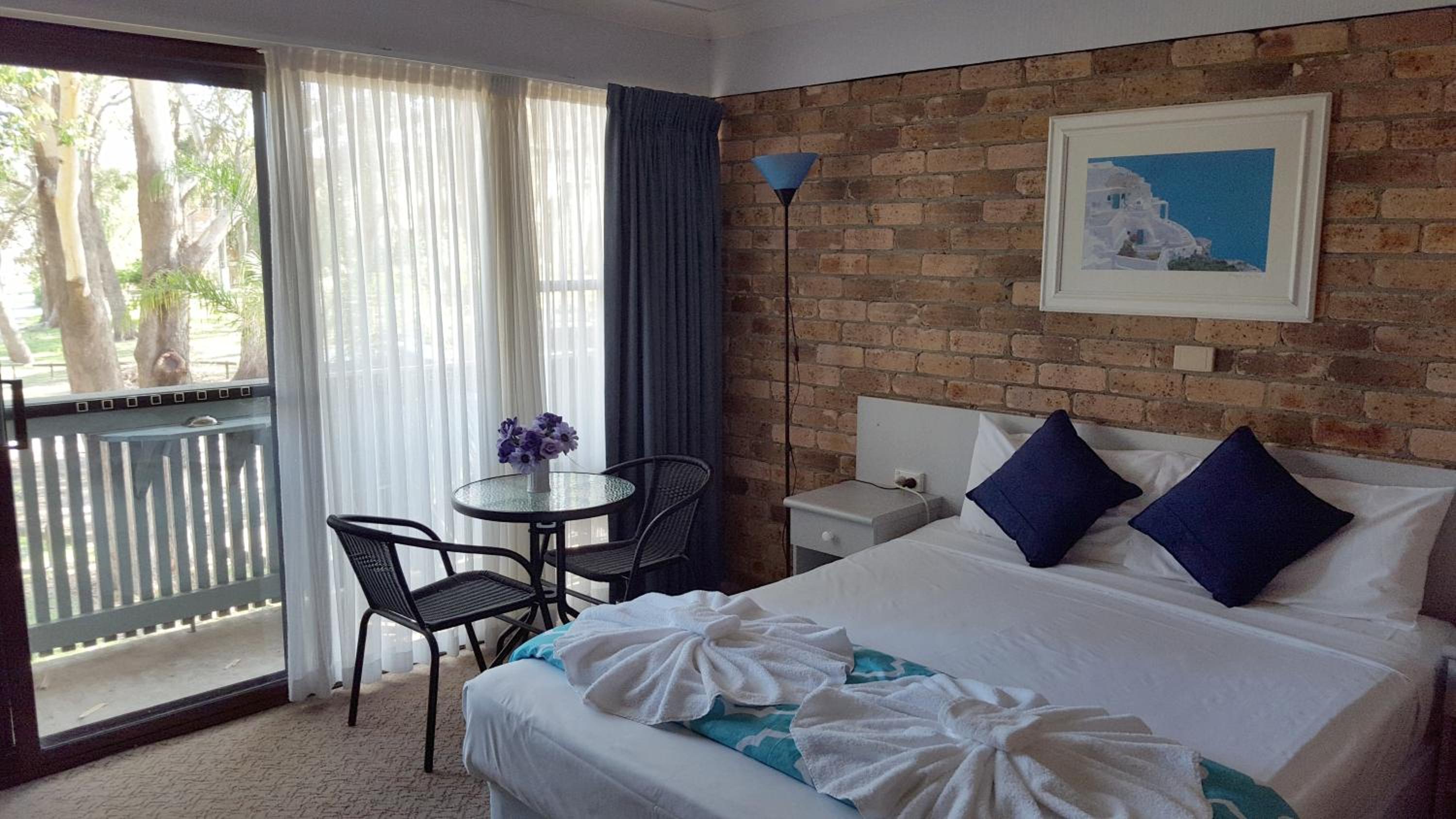 Queen Room - Photo 4