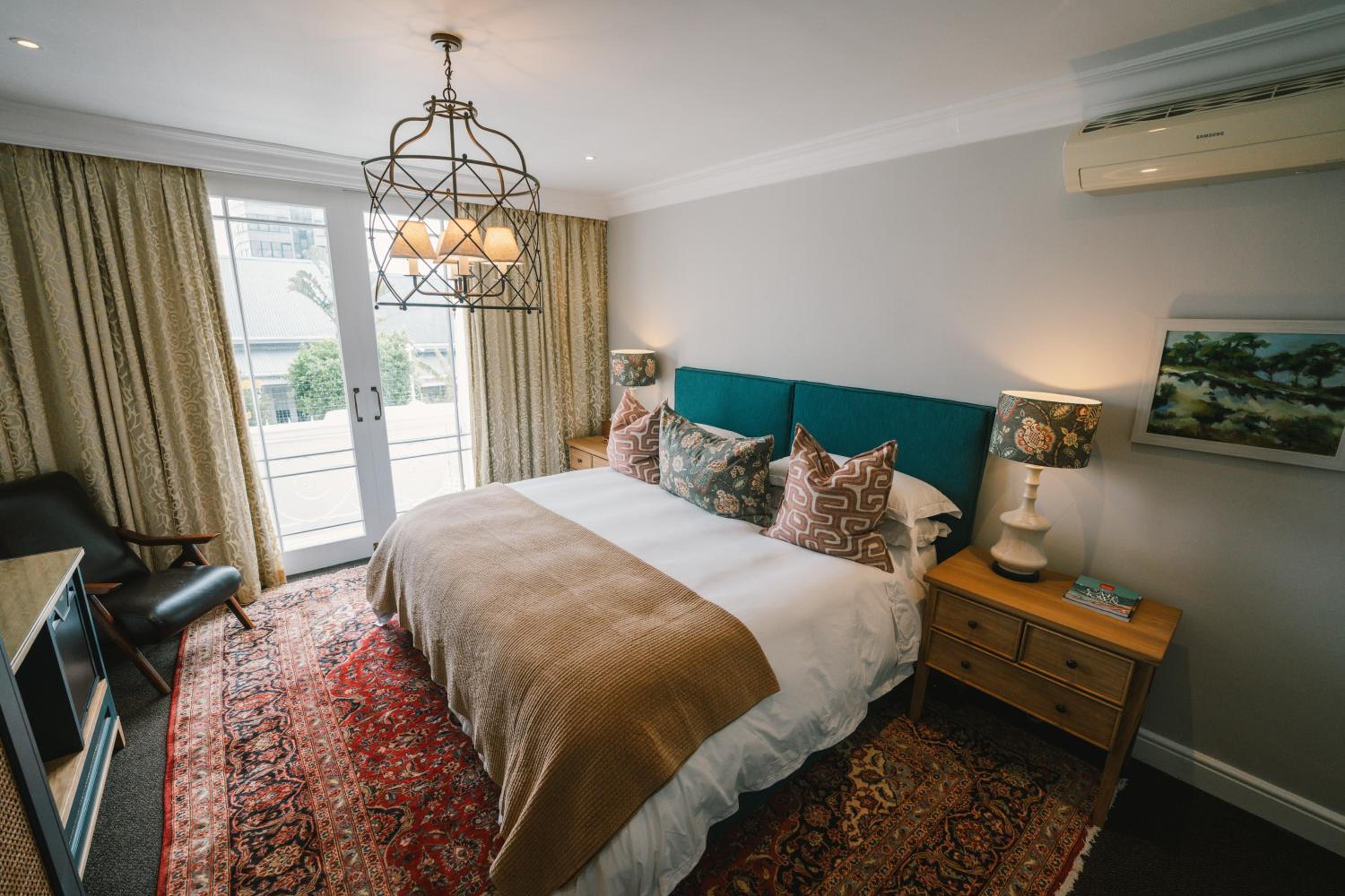 Deluxe Double or Twin Room - Photo 3