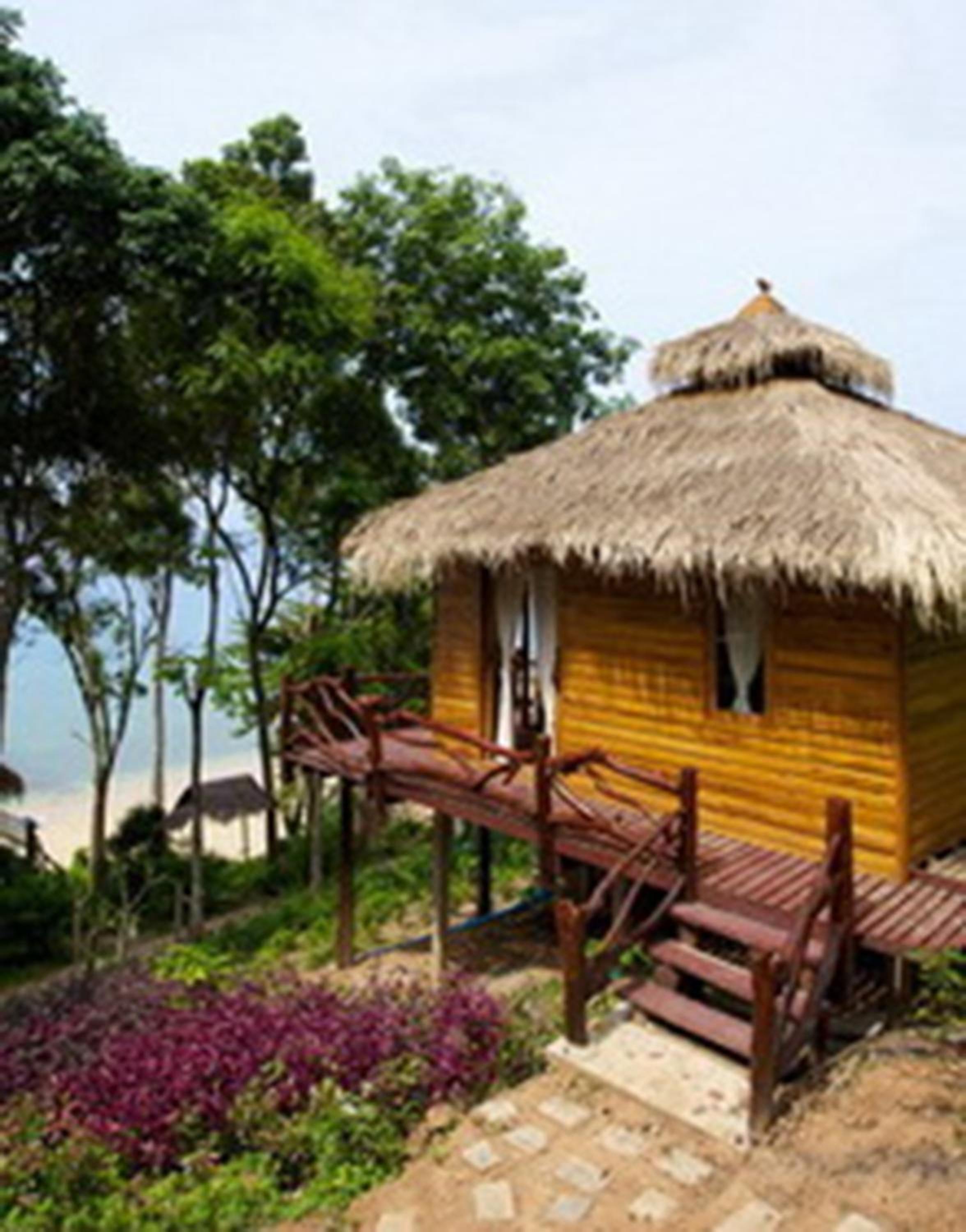 Seaview Teakwood House - Photo 2