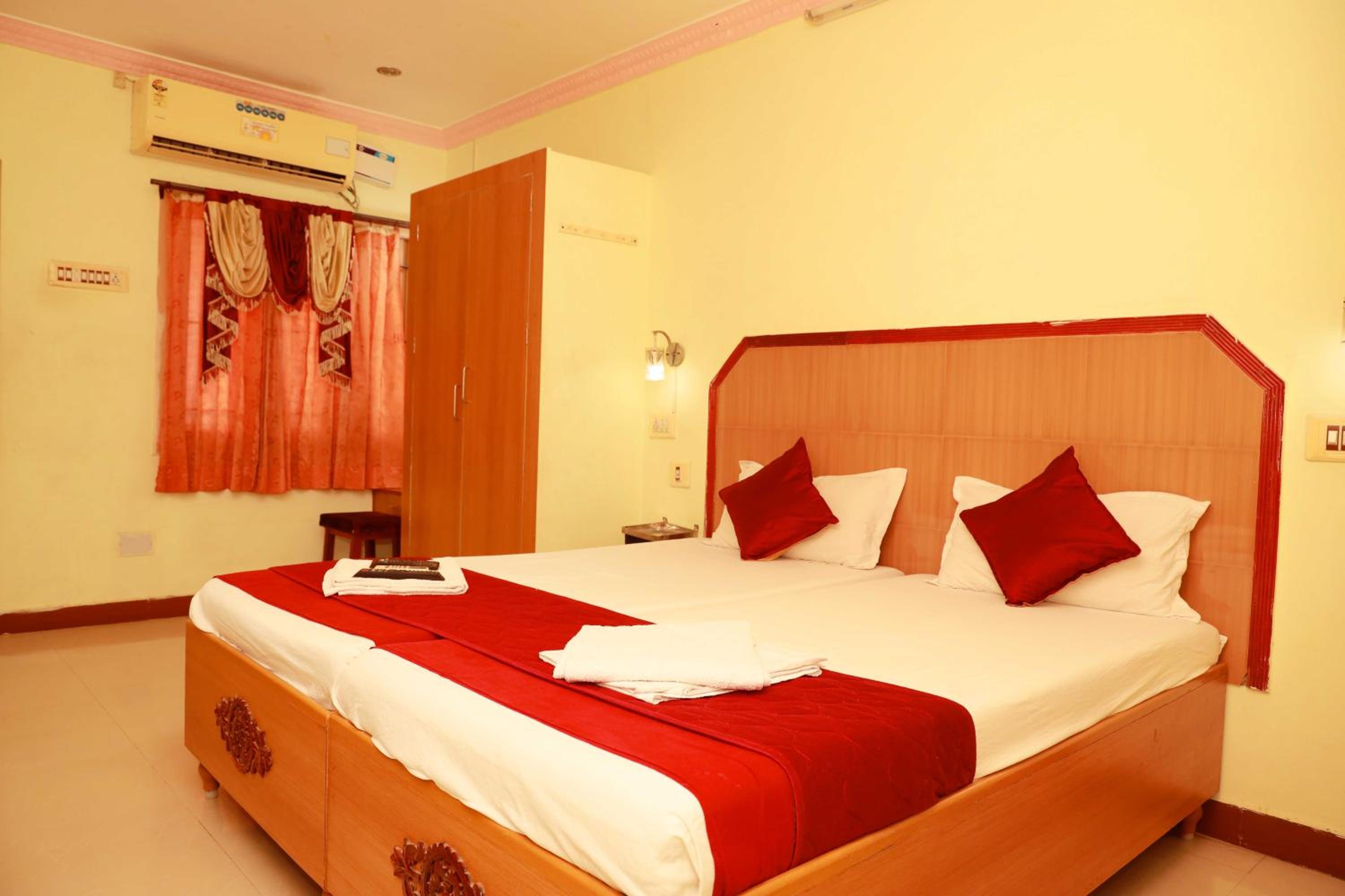 Deluxe Double Room - Photo 1