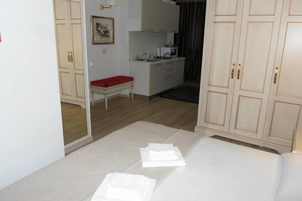 Deluxe Suite photo 3