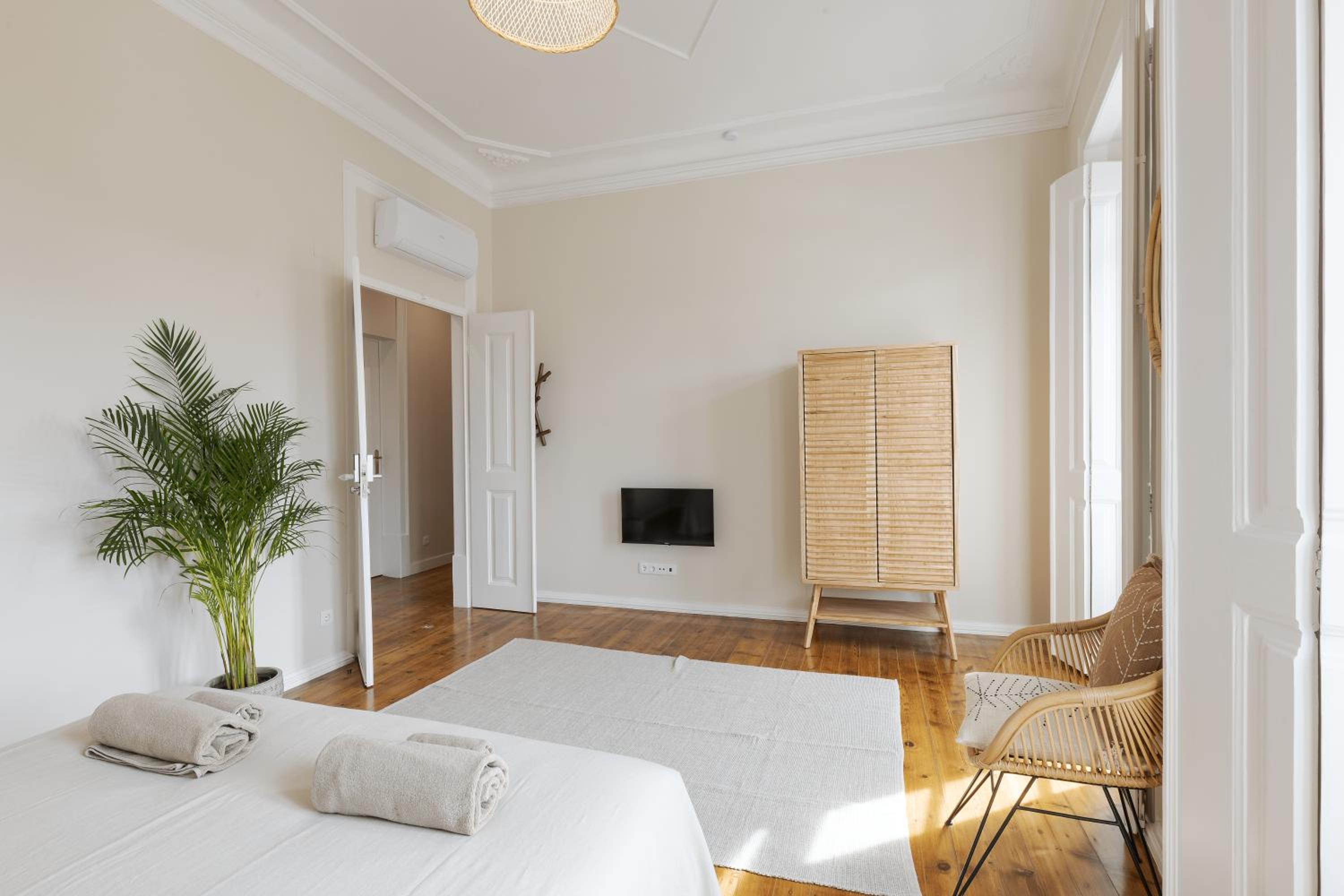 Elegant Double Room - First Floor photo 2