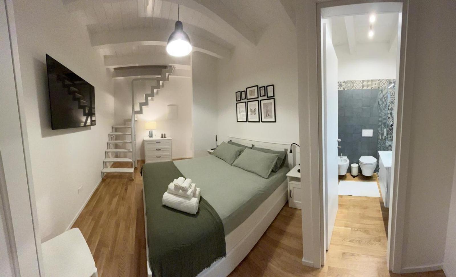 Triple Room with Terrace photo 1