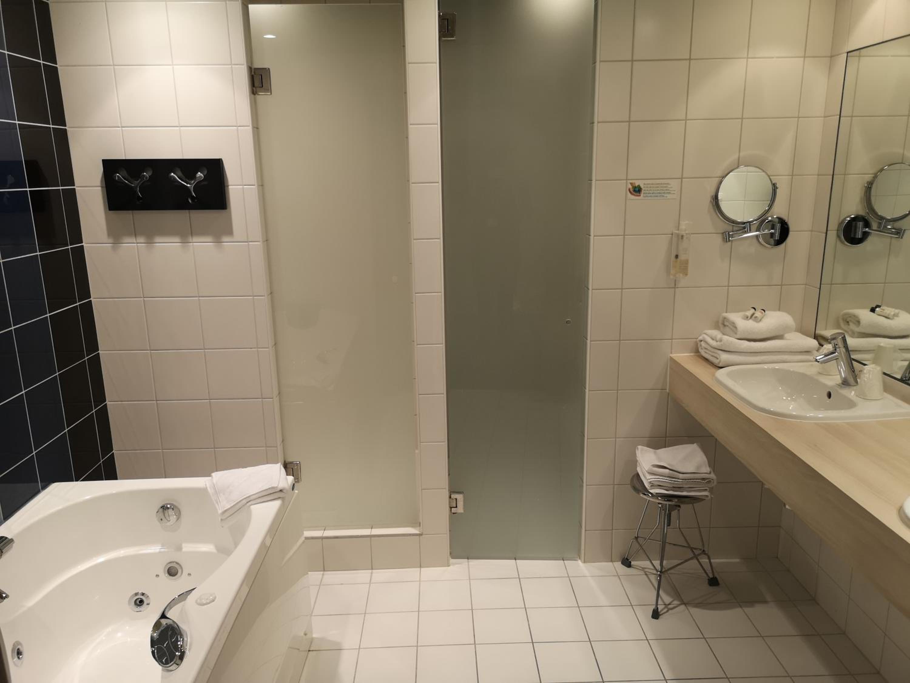 Junior Suite - Photo 7