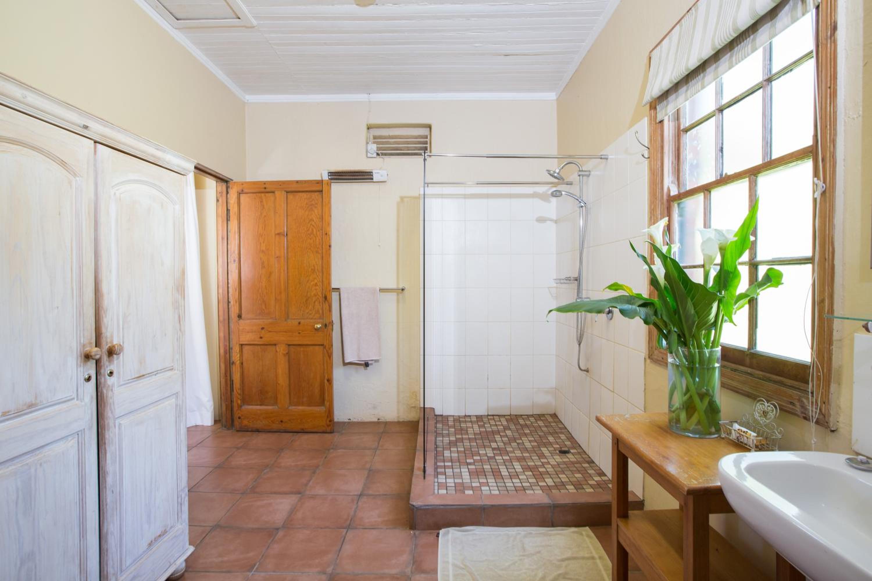 Superior Twin Room - Photo 2