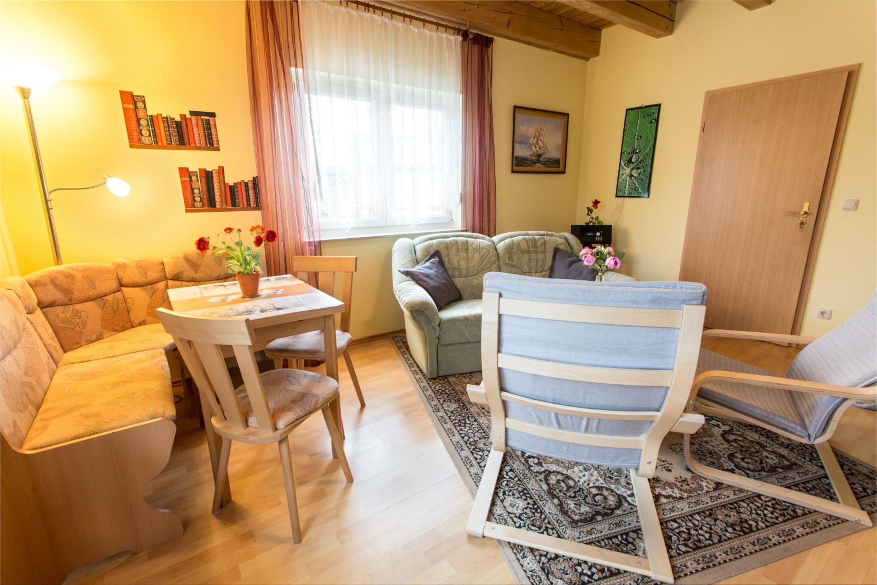 One-Bedroom Apartment with Terrace photo 3