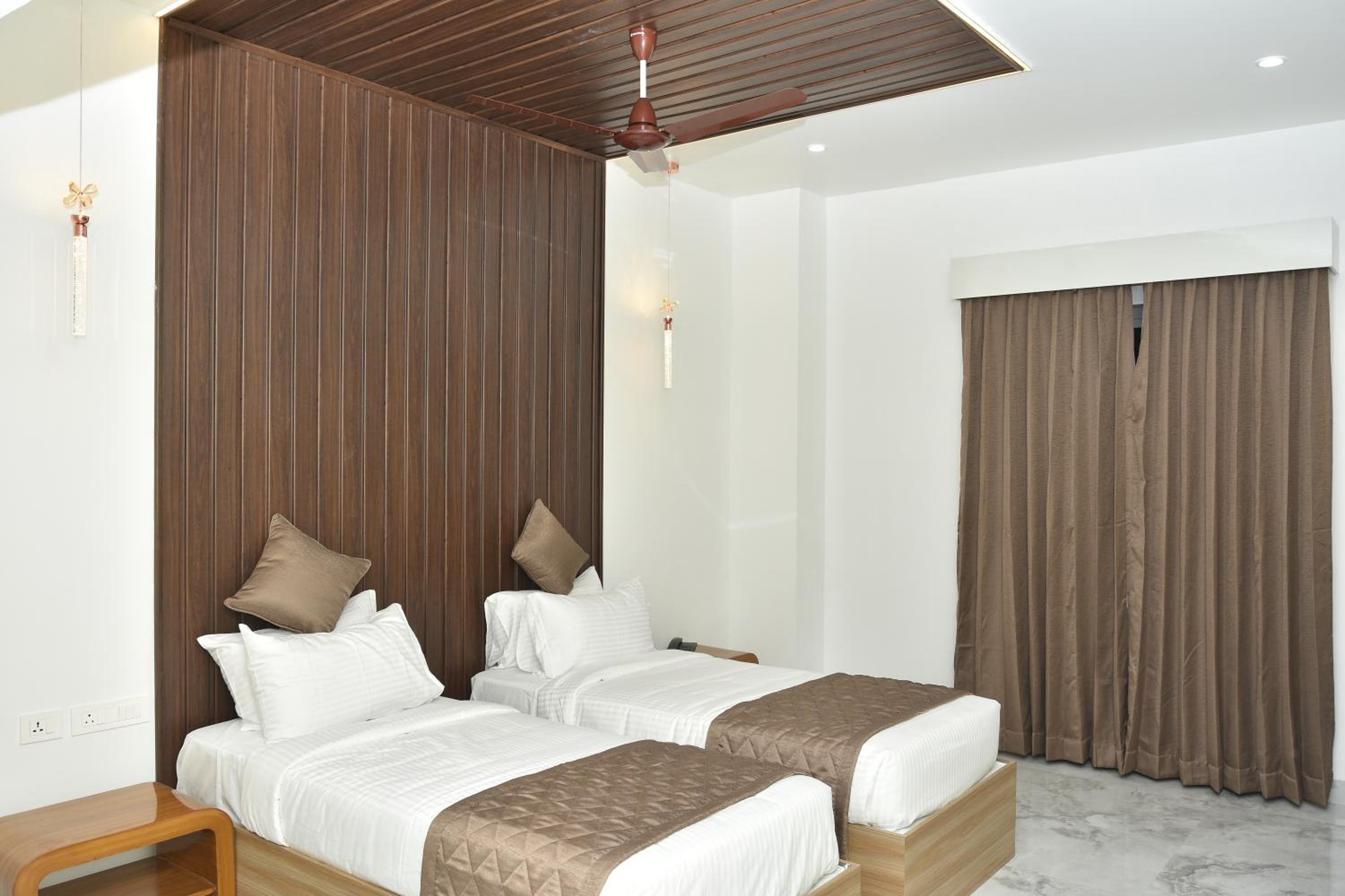 Economy Double or Twin Room photo 2