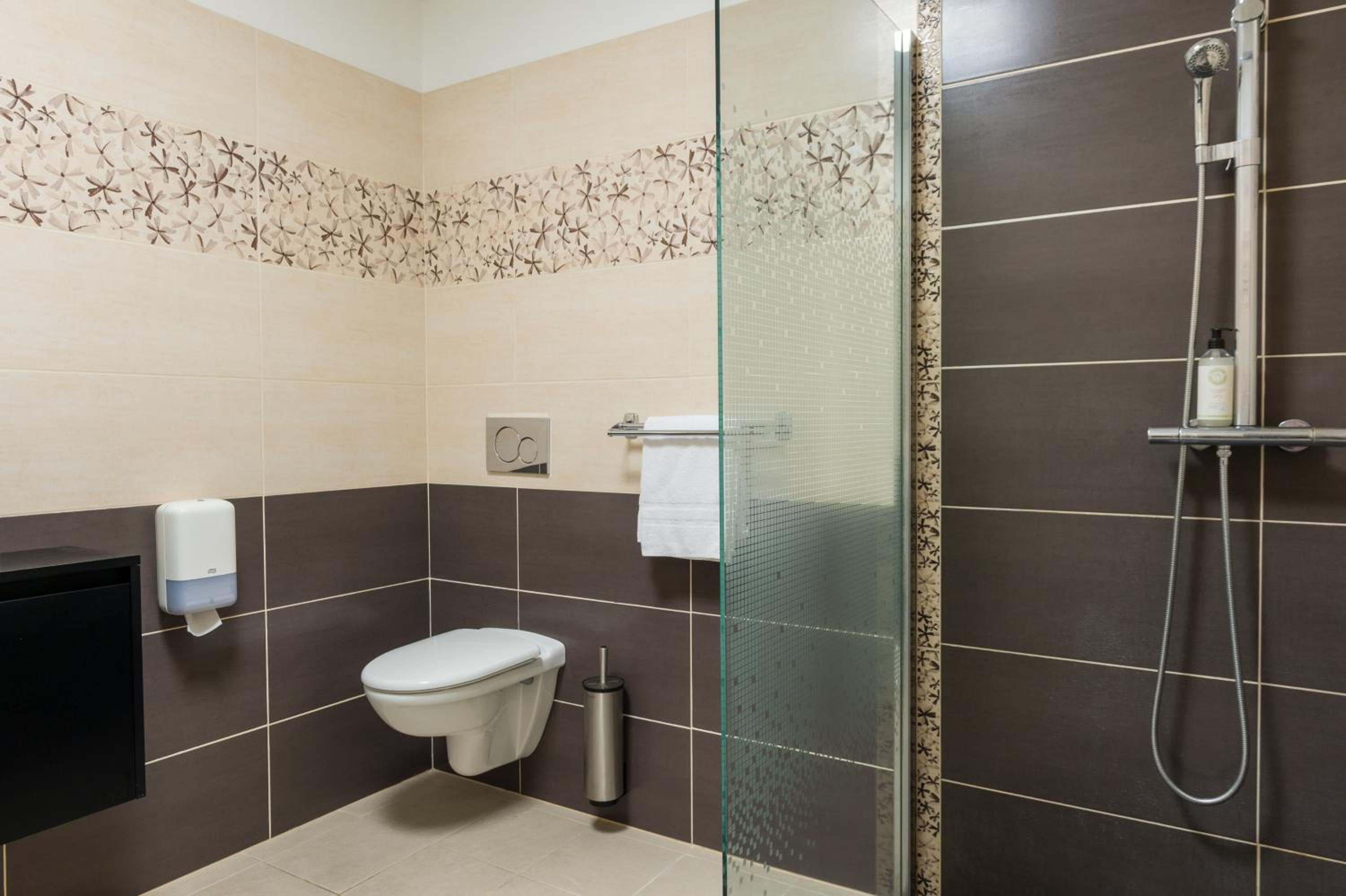 Triple Room - Photo 2