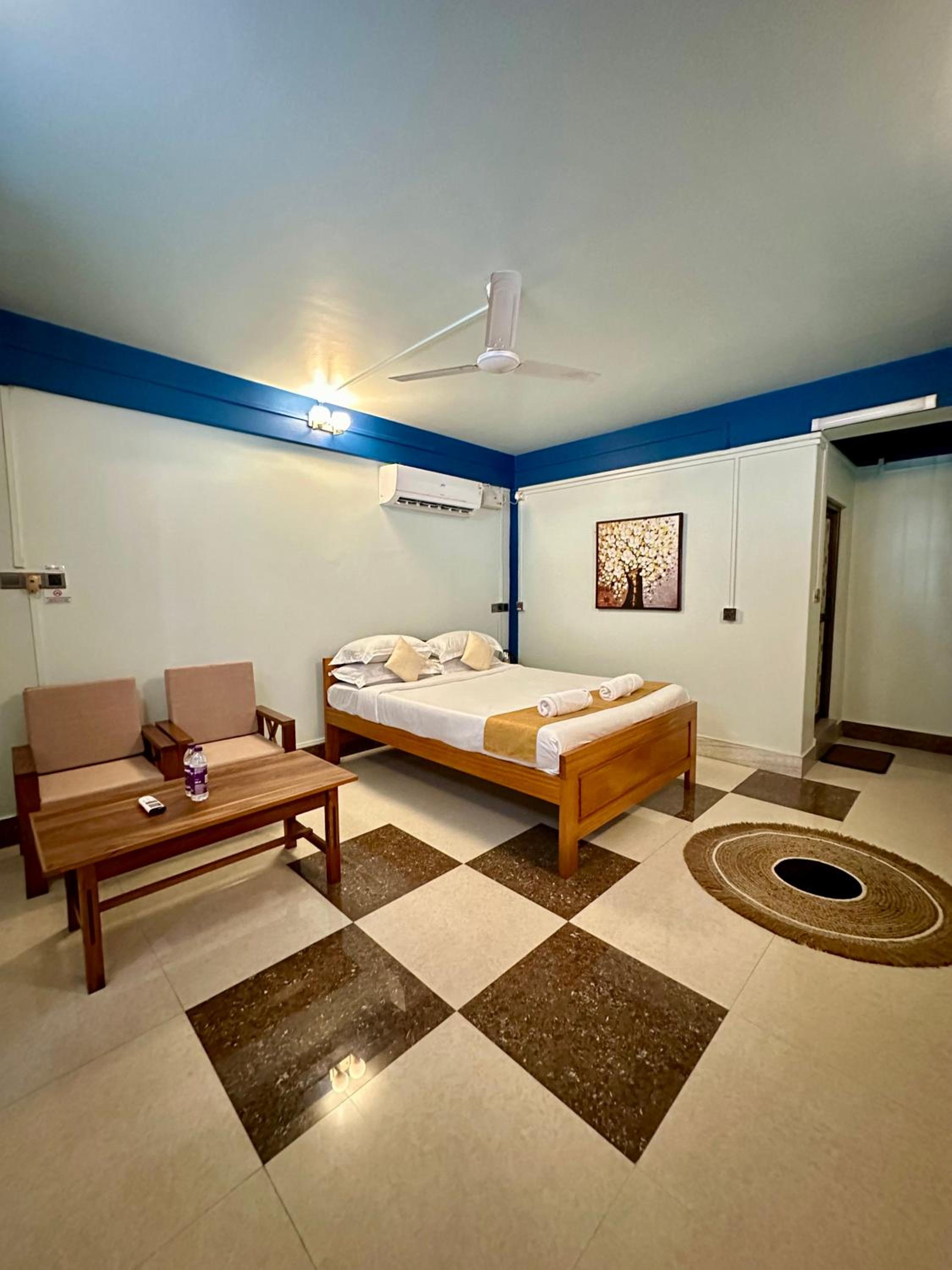 Standard Twin Room photo 2