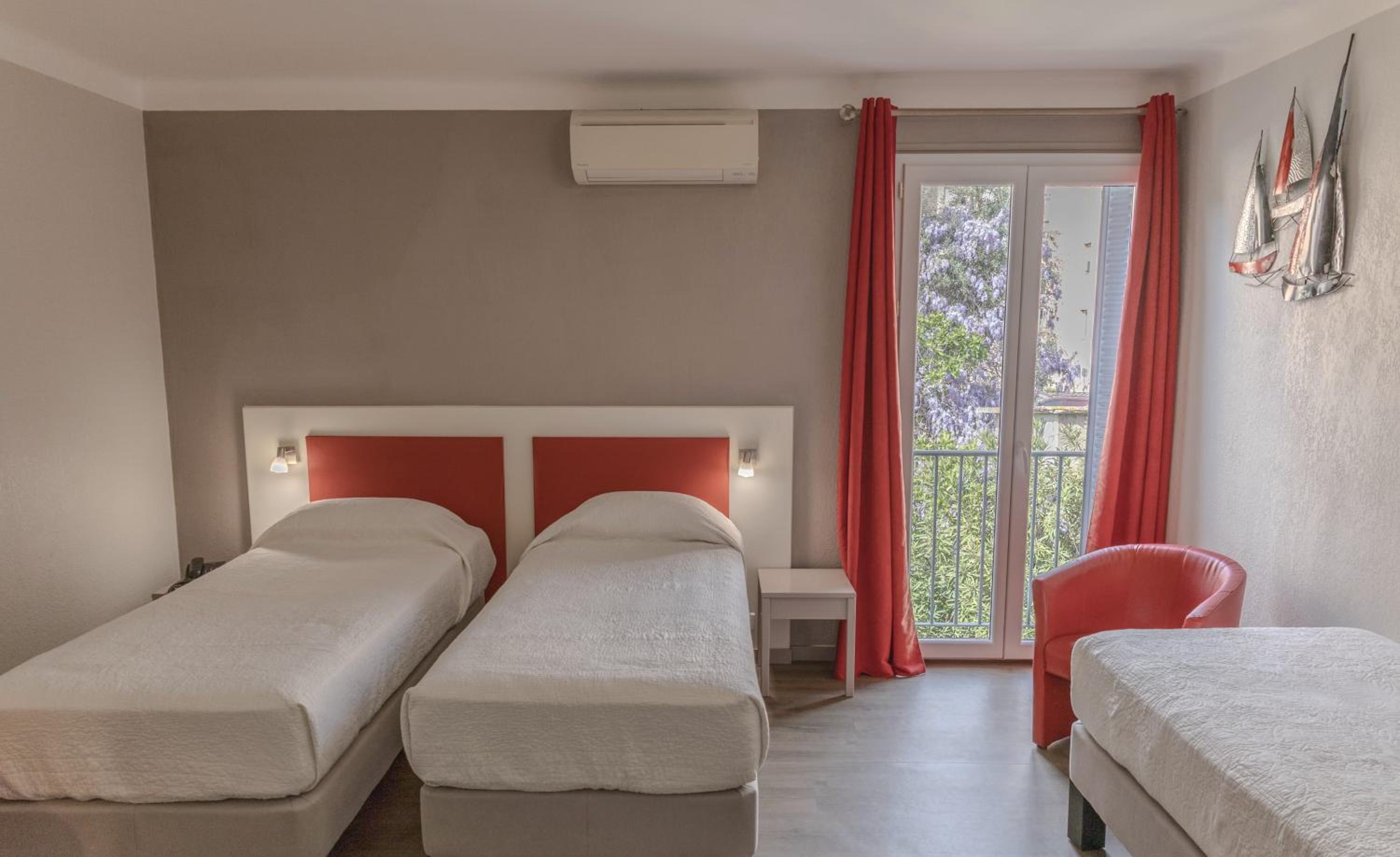  Triple Room - Photo 2