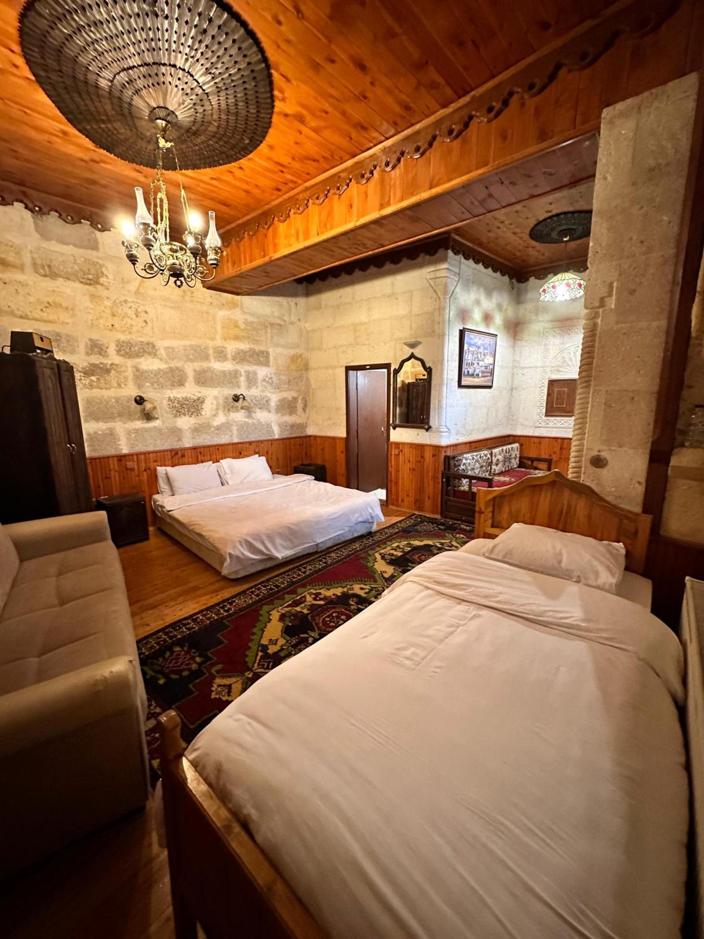 带阳台的双人房