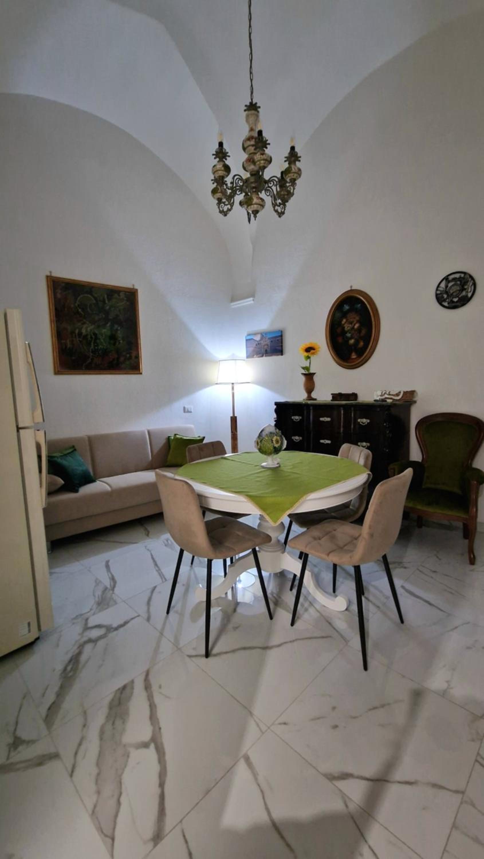 Deluxe Room (2 Adults + 1 Child) photo 2