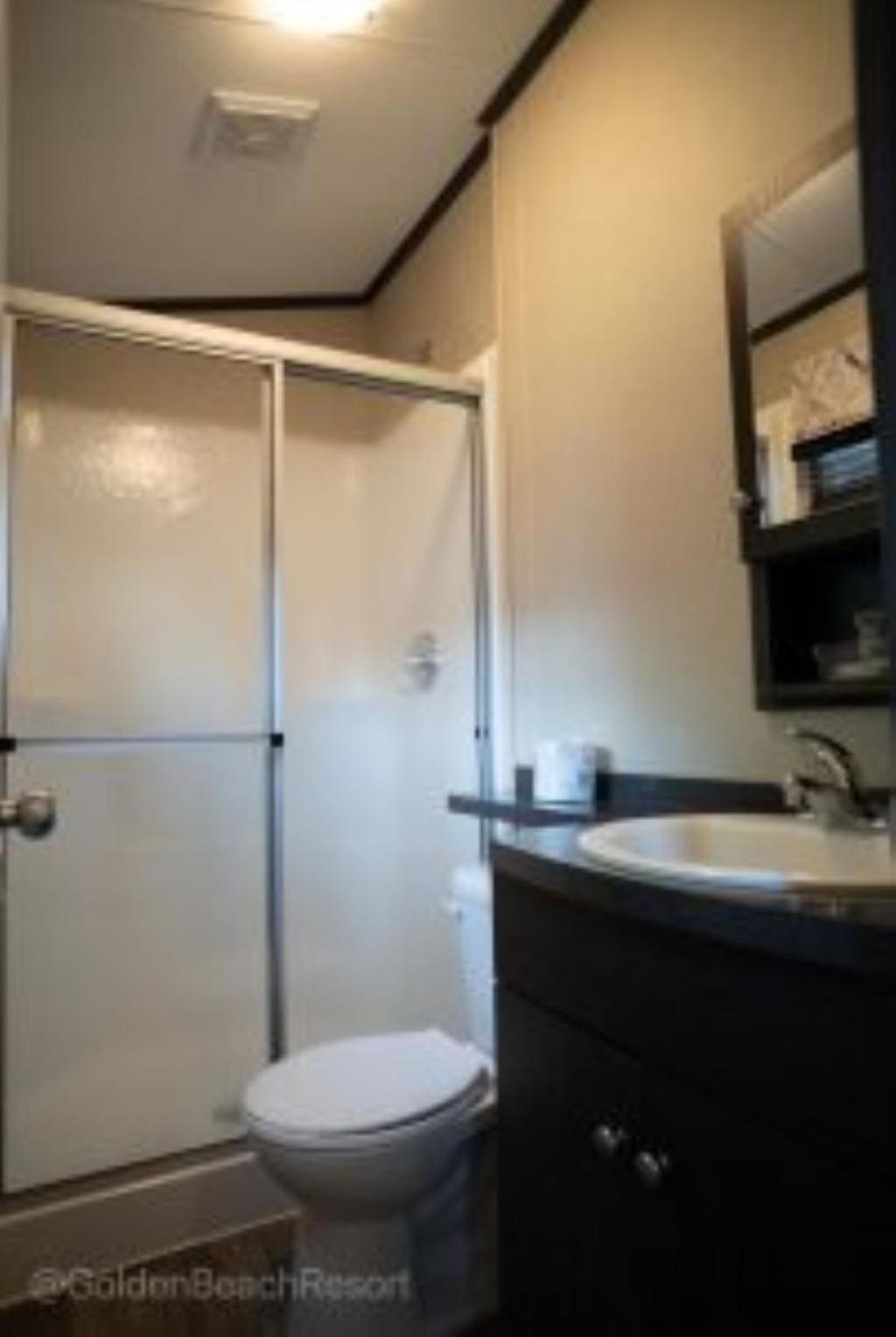 Three-Bedroom House photo 3