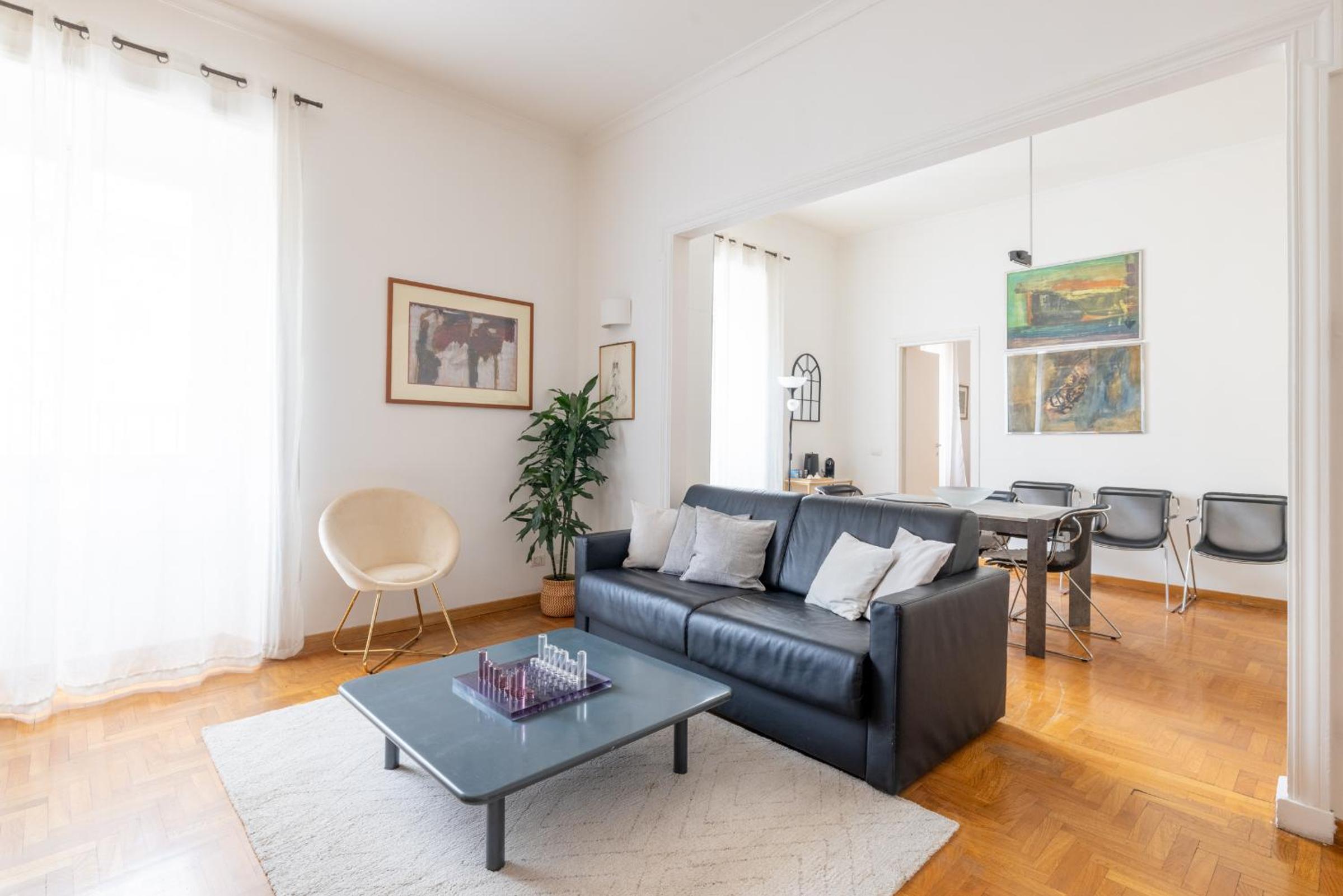One-Bedroom Apartment
