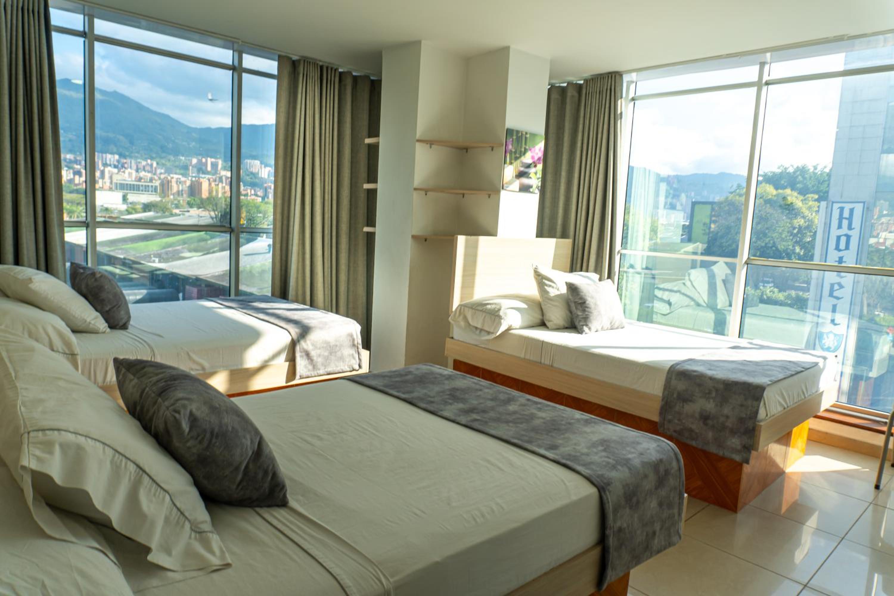 Triple Room with View