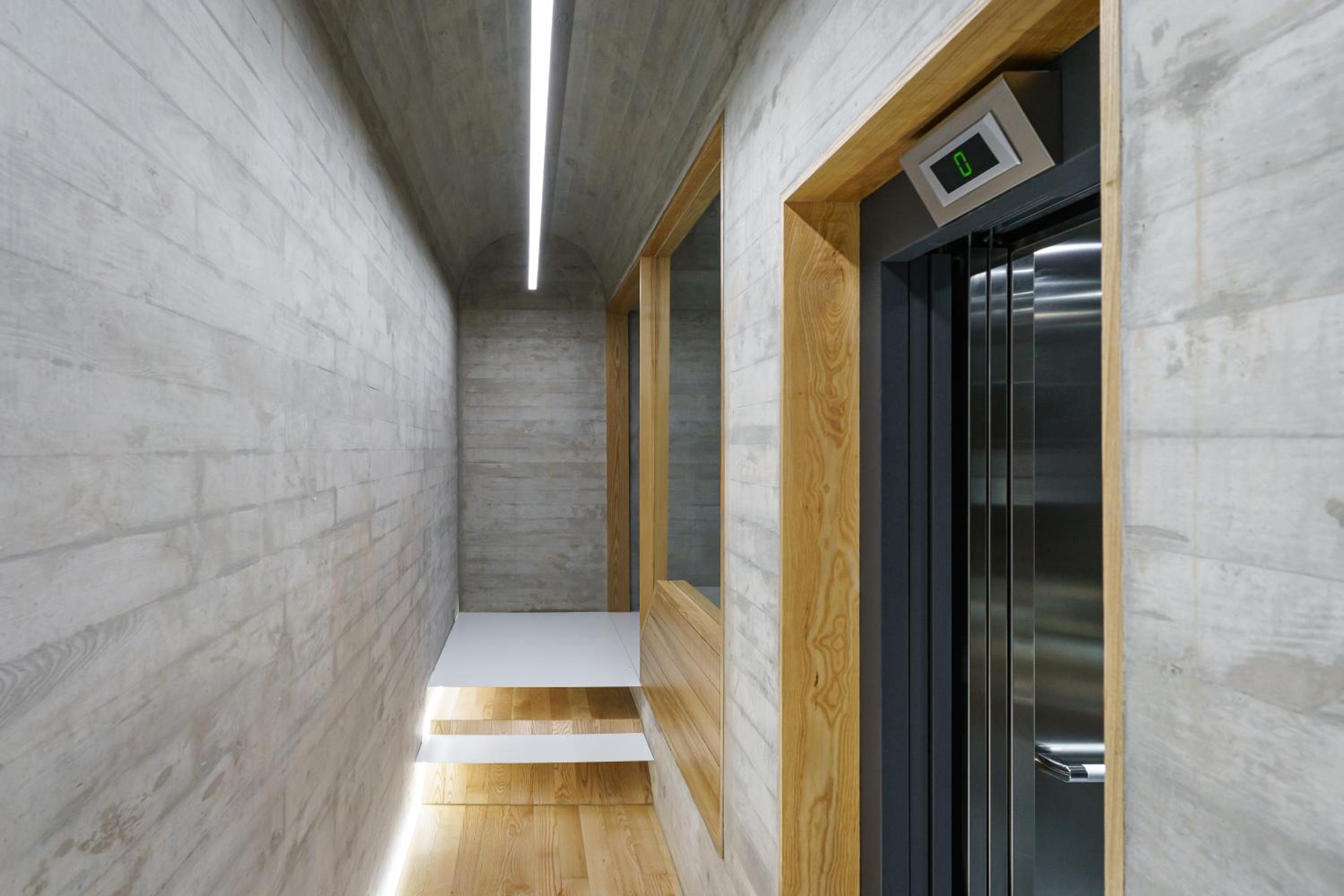 Loft - Photo 10