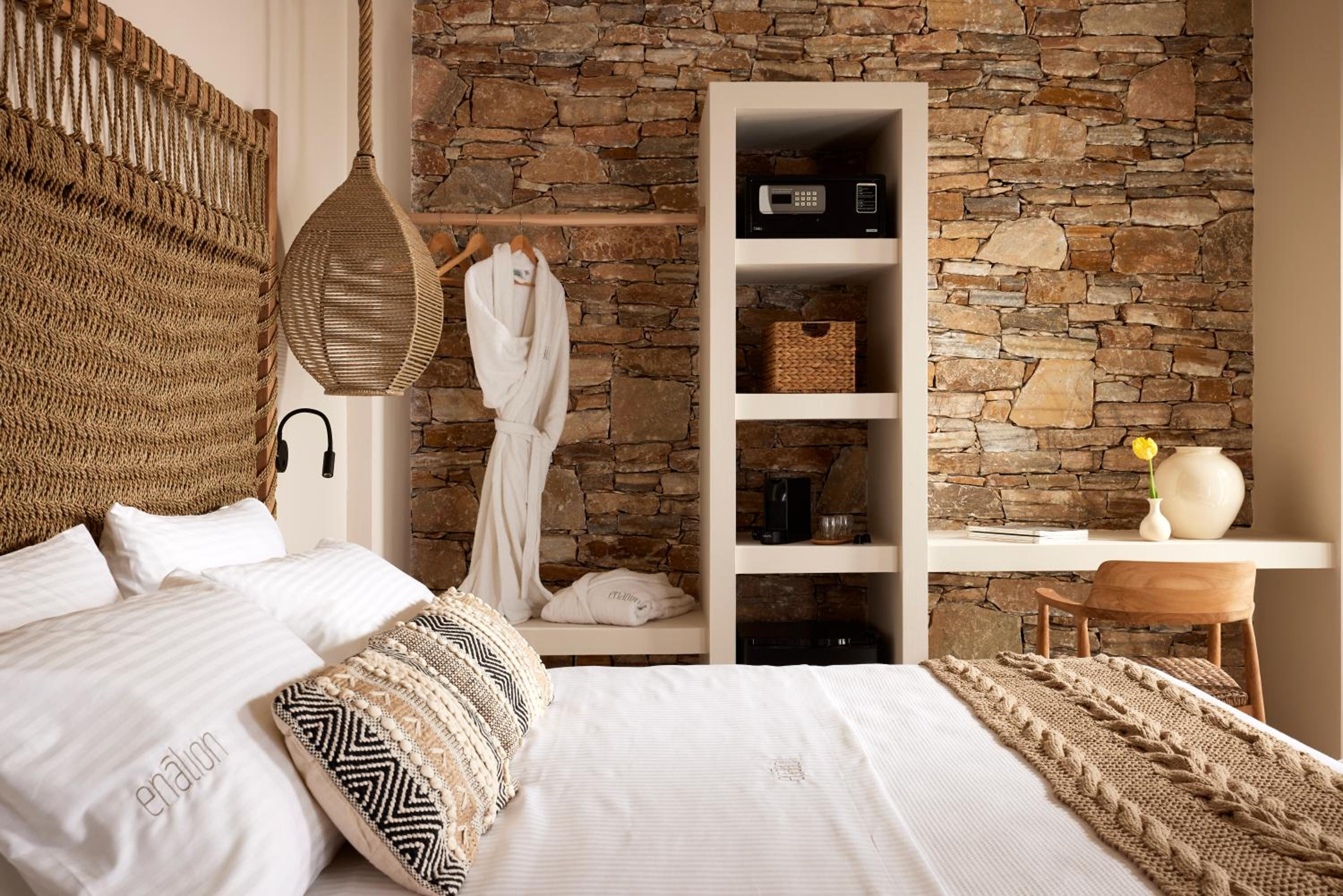Beachfront Suite