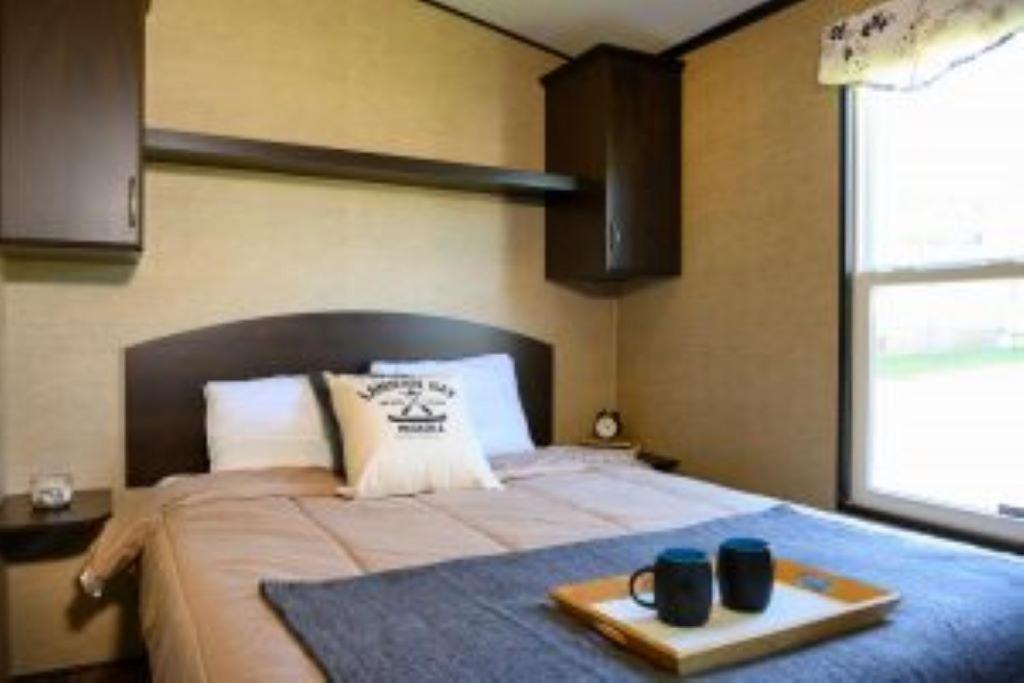 Two-Bedroom House photo 3