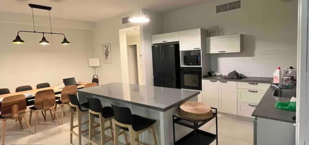 Three-Bedroom Apartment photo 1