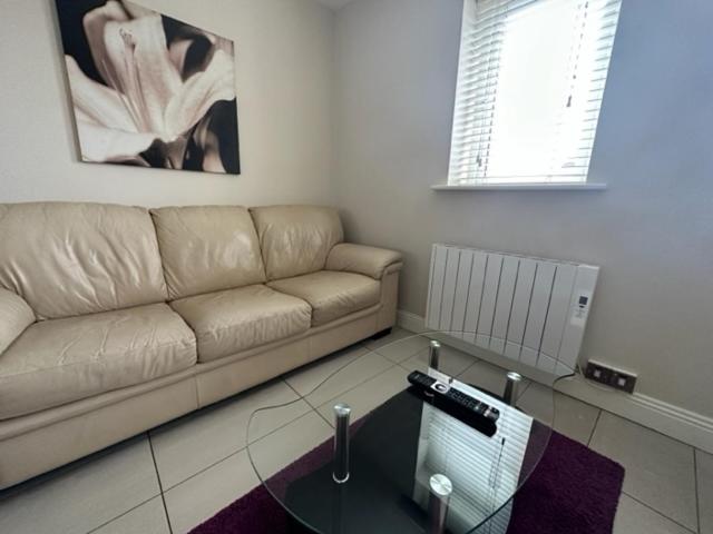 Two-Bedroom Apartment (3 Adults) - Photo 5