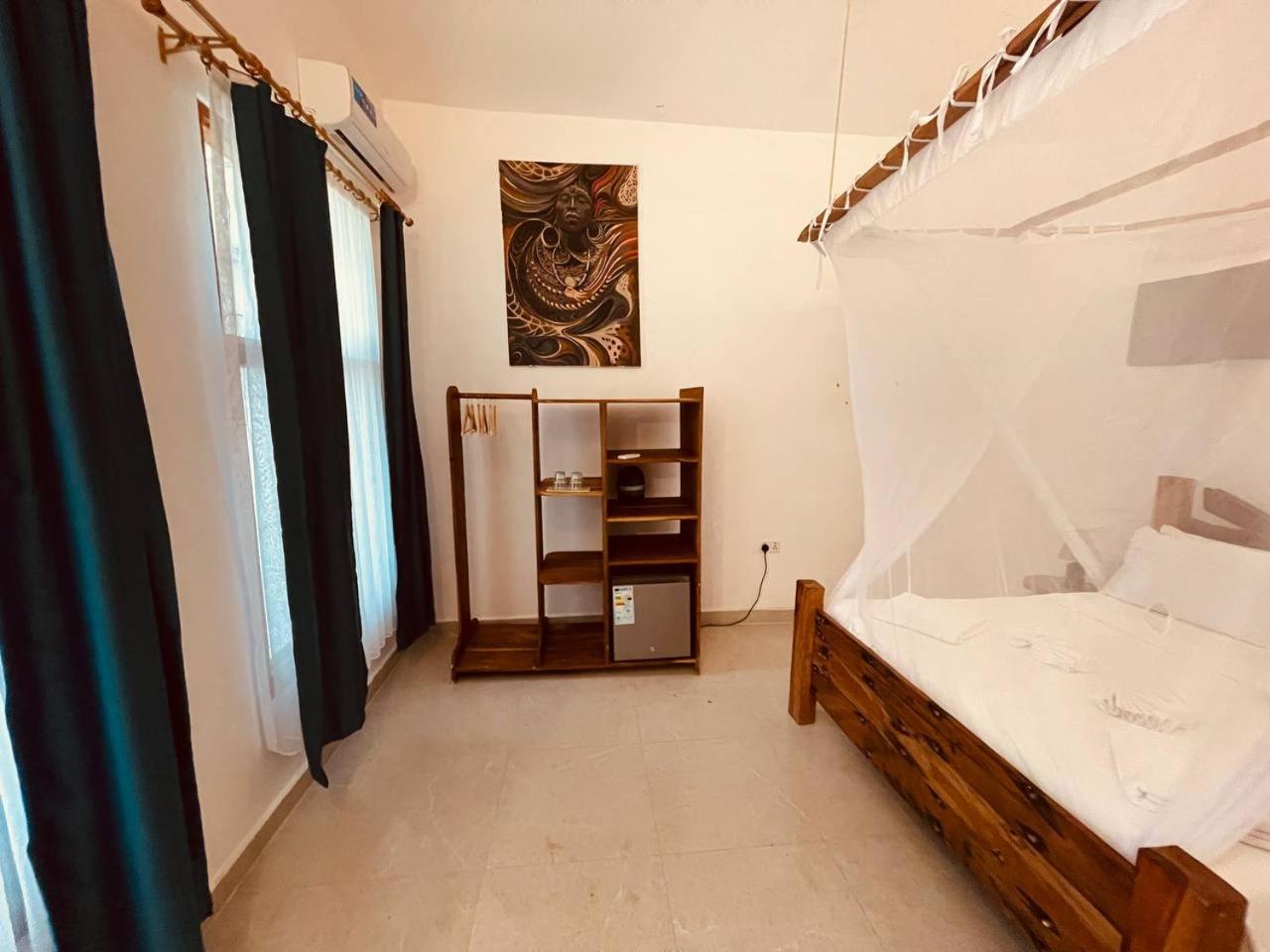 Deluxe Double Room - Photo 26