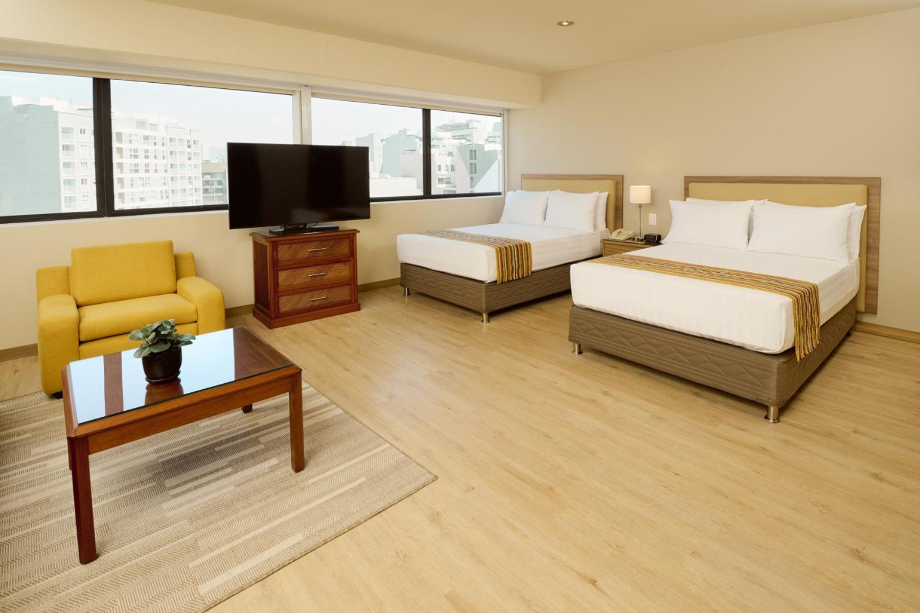 Senior Twin Suite - Photo 6