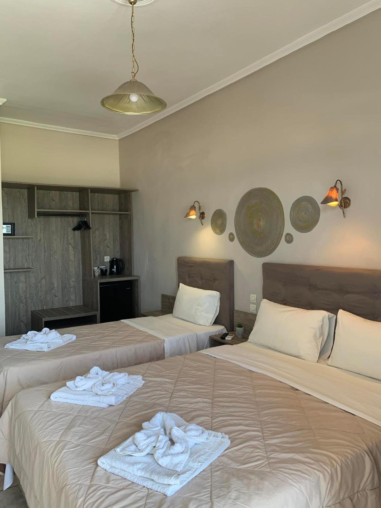 Triple Room With Sea View photo 2