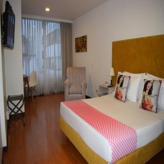 Queen Room - Photo 2
