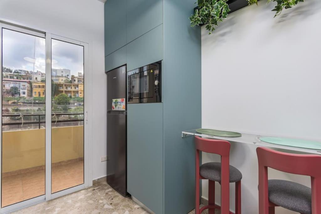 Two-Bedroom Apartment with Balcony photo 2