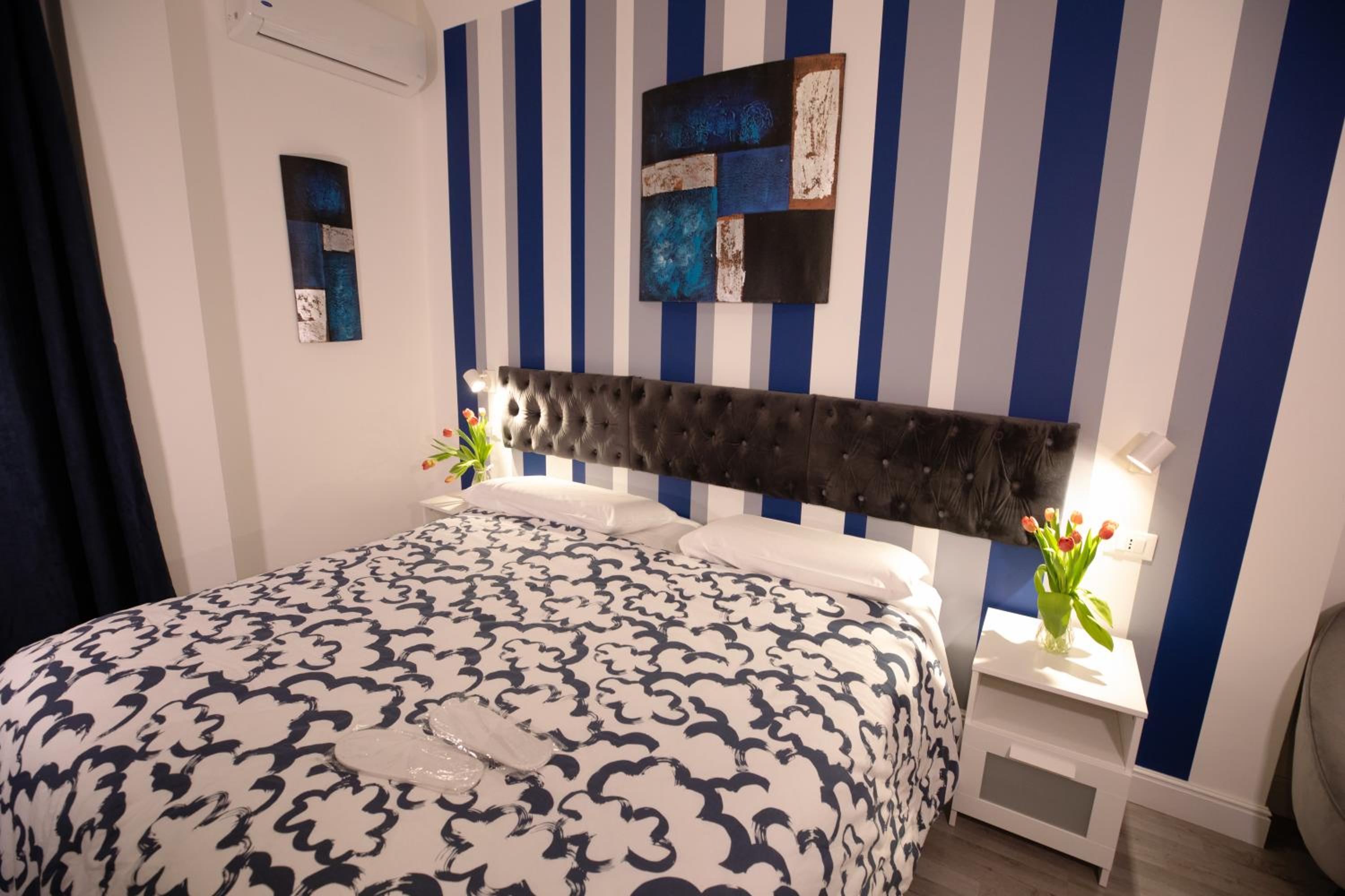Deluxe Double Room - Photo 39