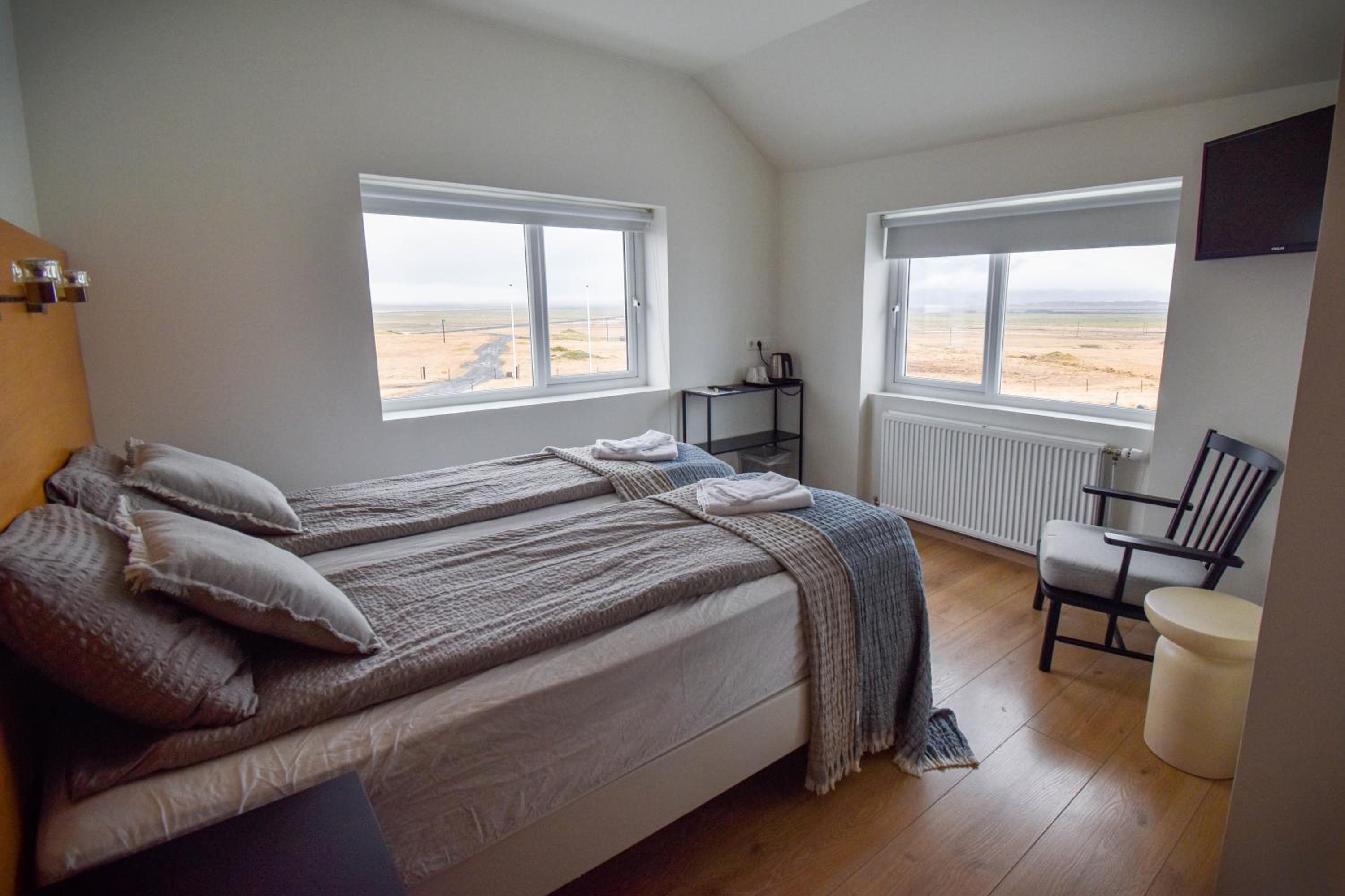 Twin Room with View