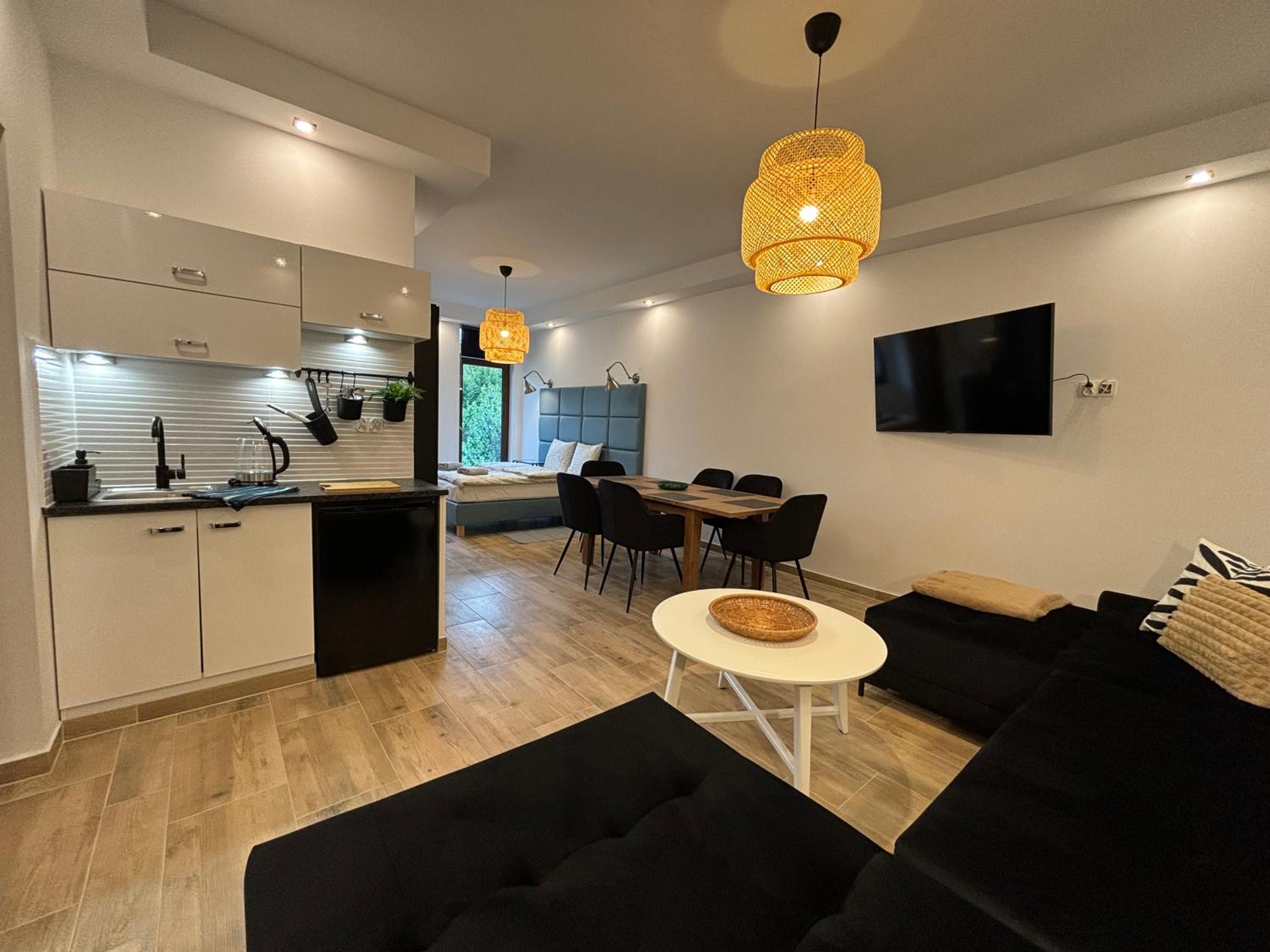 Deluxe Family Suite photo 1