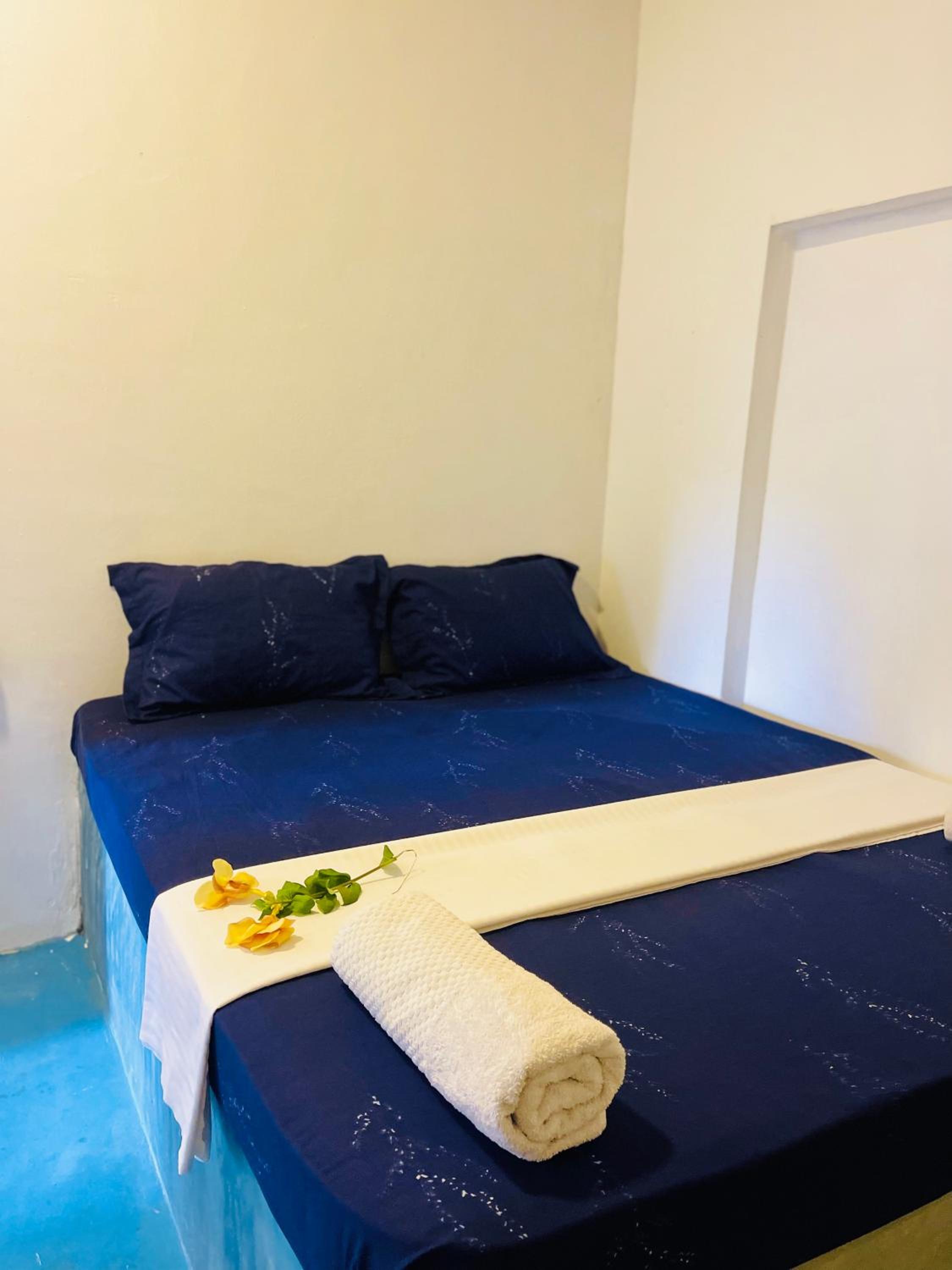 Budget Single Room