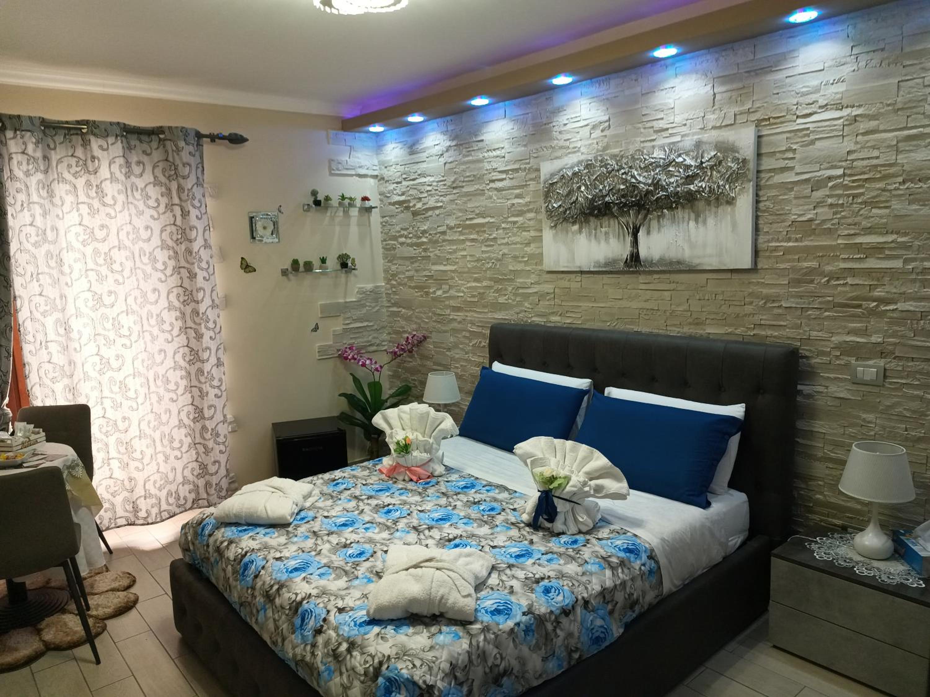 Standard Double Room With Shared Bathroom photo 2